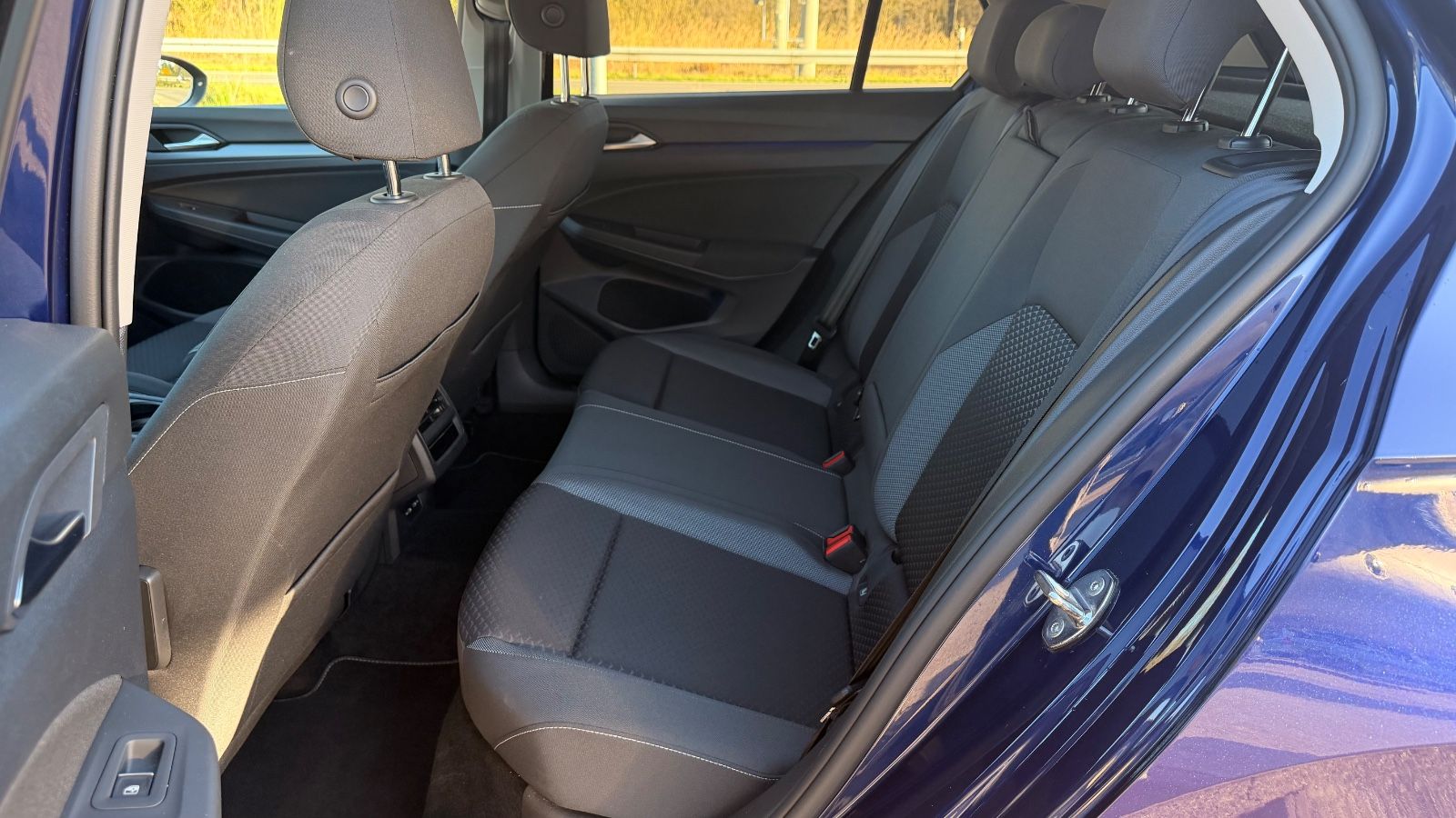 Volkswagen Golf VIII Lim. Active /LED/Autom./ACC foto 18