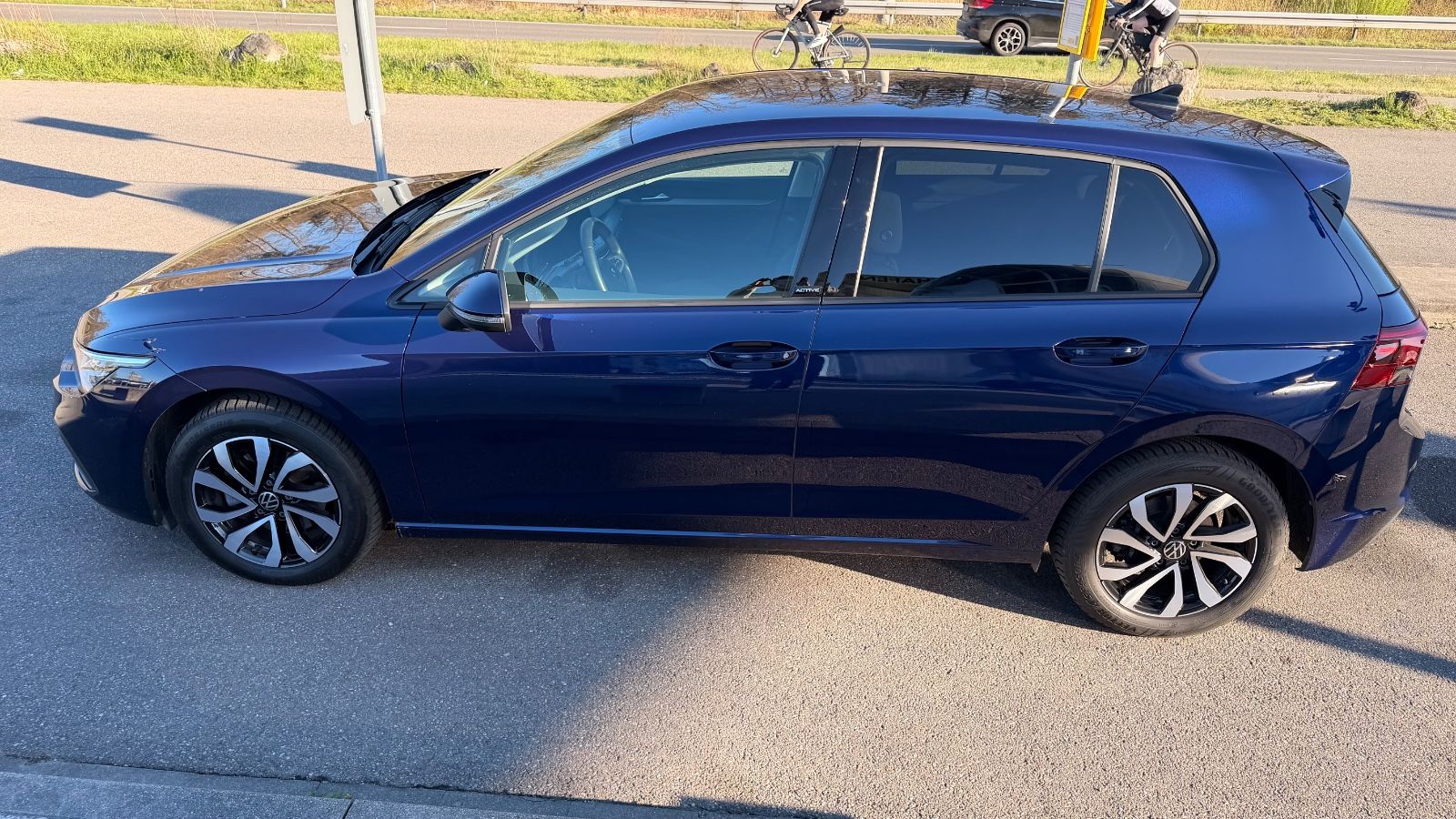 Volkswagen Golf VIII Lim. Active /LED/Autom./ACC foto 7