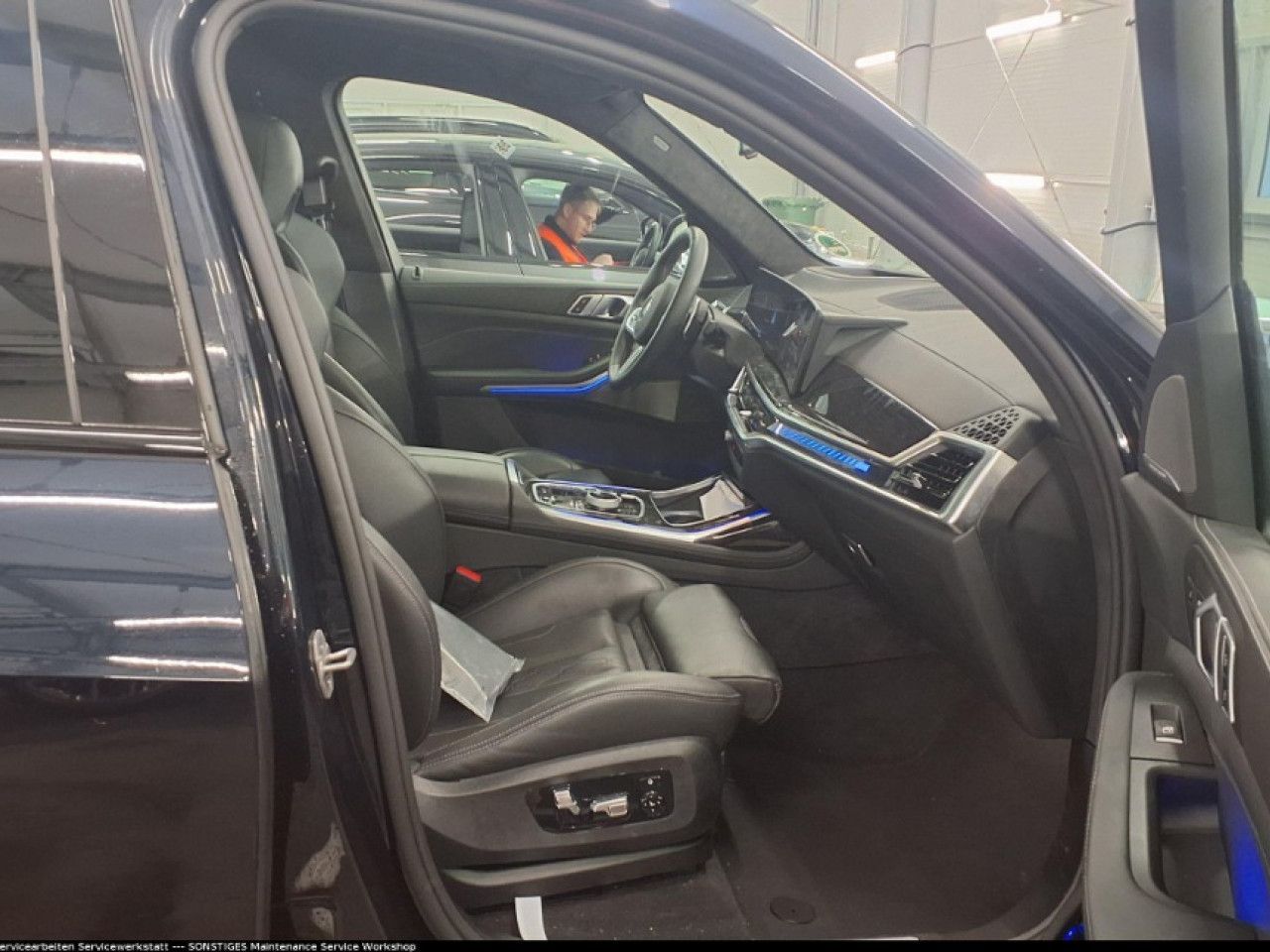 BMW X7 M60i xDr M PRO ExDrPro,StHz,SkyL,AHK,M-Sitz foto 4