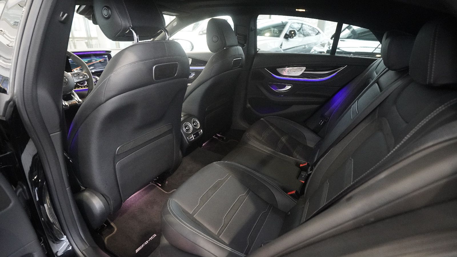 Mercedes-Benz AMG GT63 S*PANO*CARBON*NIGHT*STHZ*BURM*DESIGNO foto 14