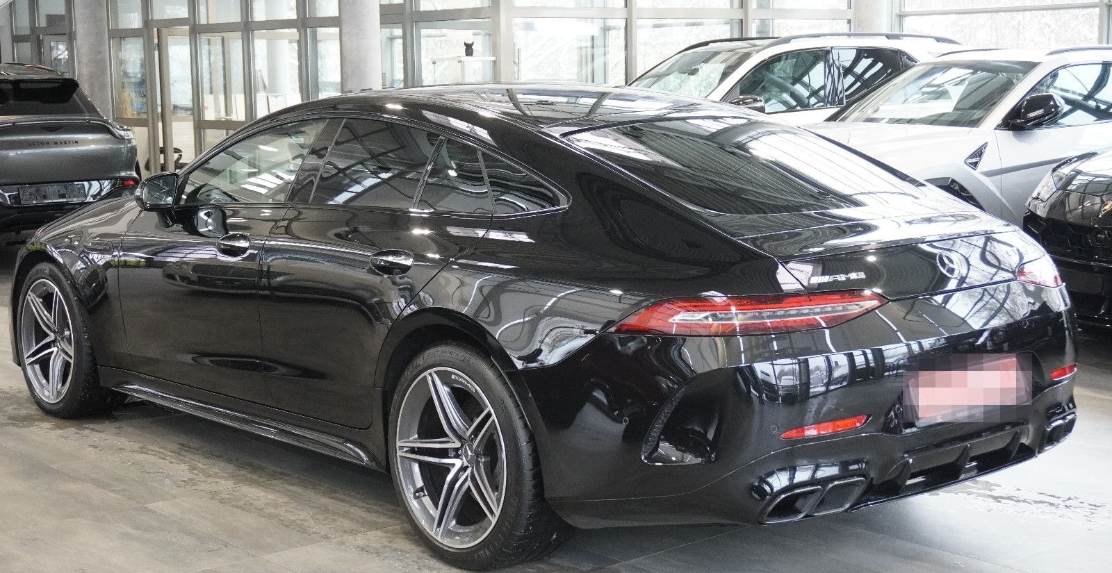 Mercedes-Benz AMG GT63 S*PANO*CARBON*NIGHT*STHZ*BURM*DESIGNO foto 7