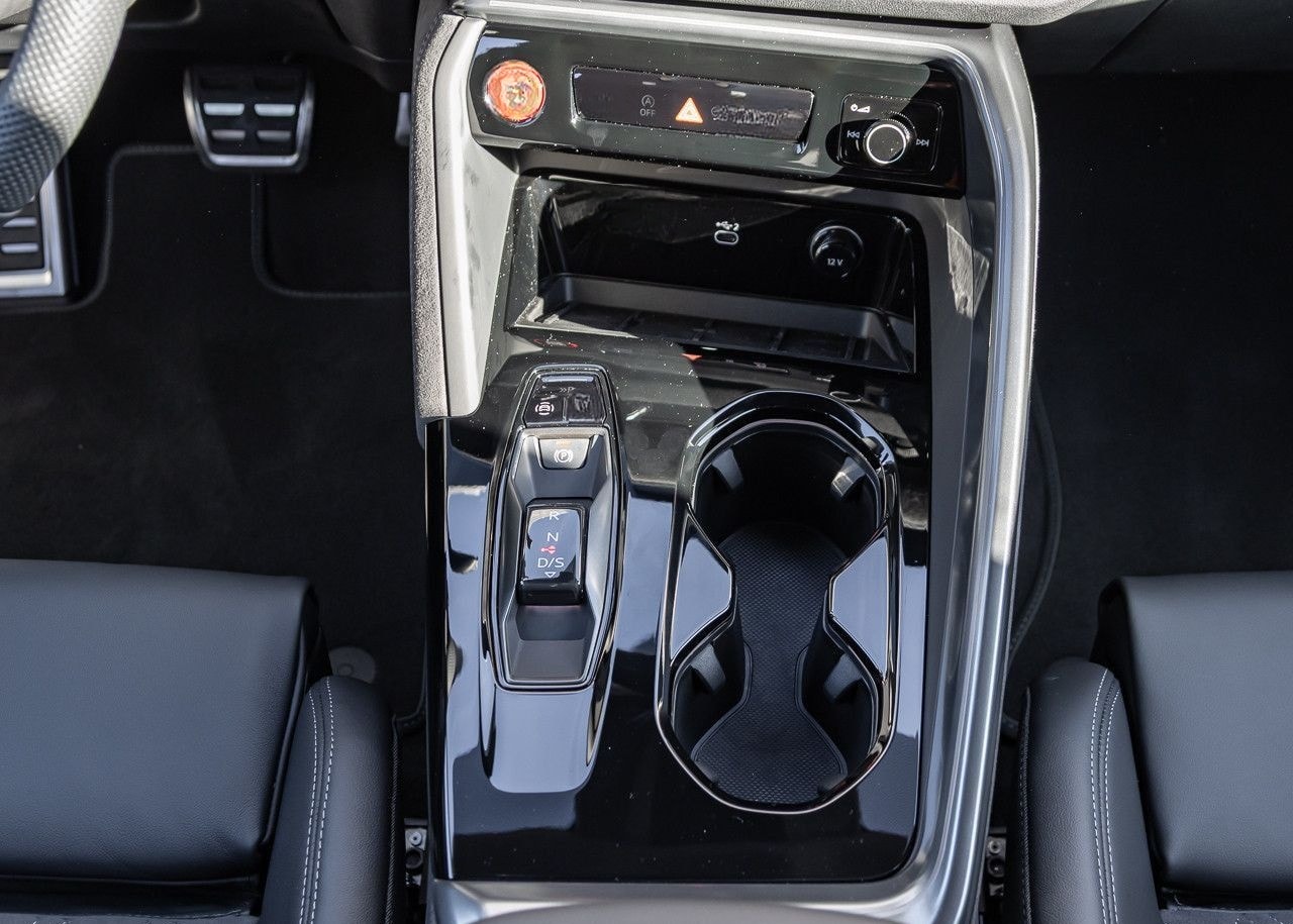 Audi Q5 SUV TFSI quattro 150 kW S tronic foto 18