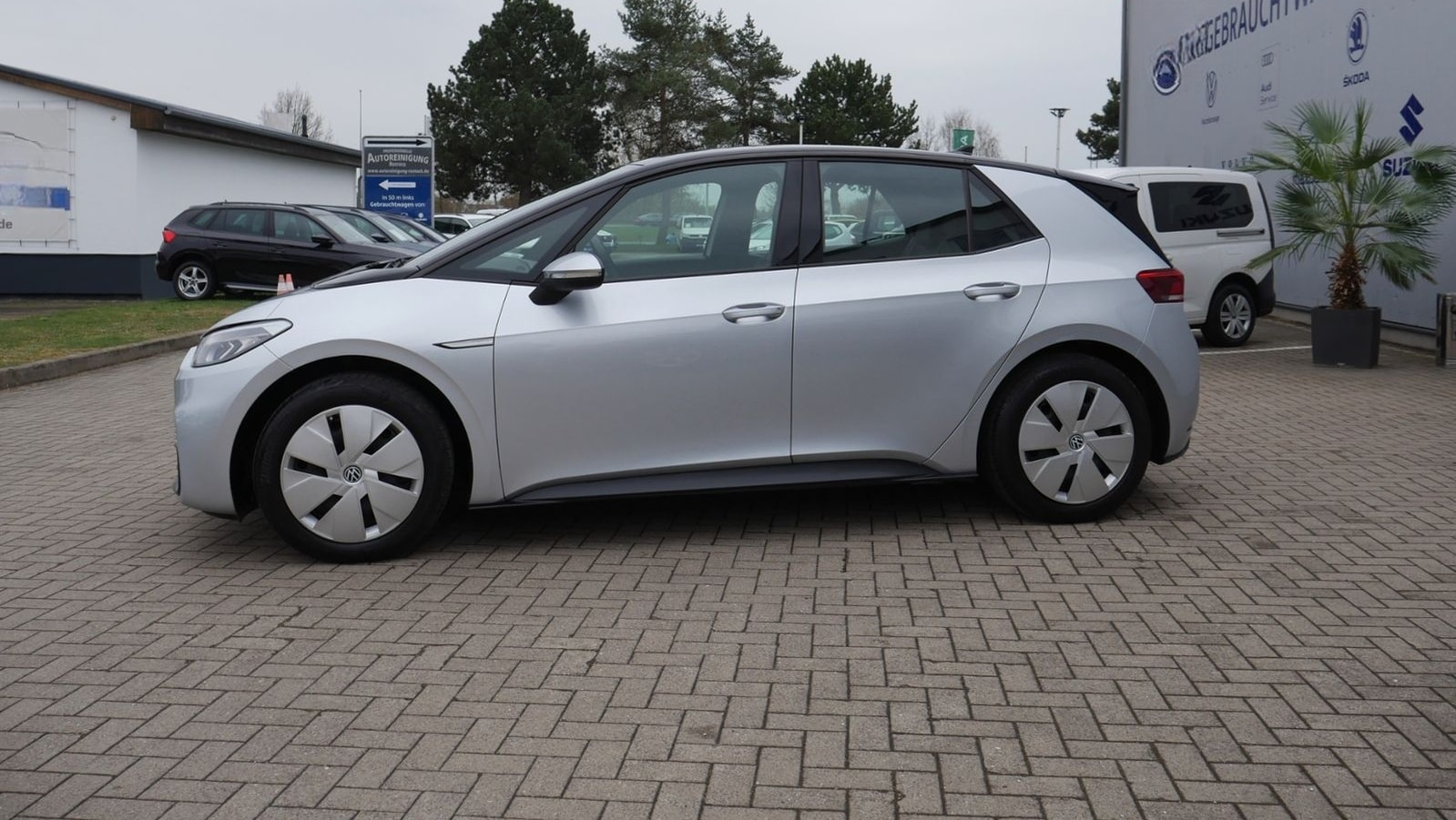 Volkswagen ID.3 Pure Performance 45 kWh NAVI LED MFL PDC AP foto 16