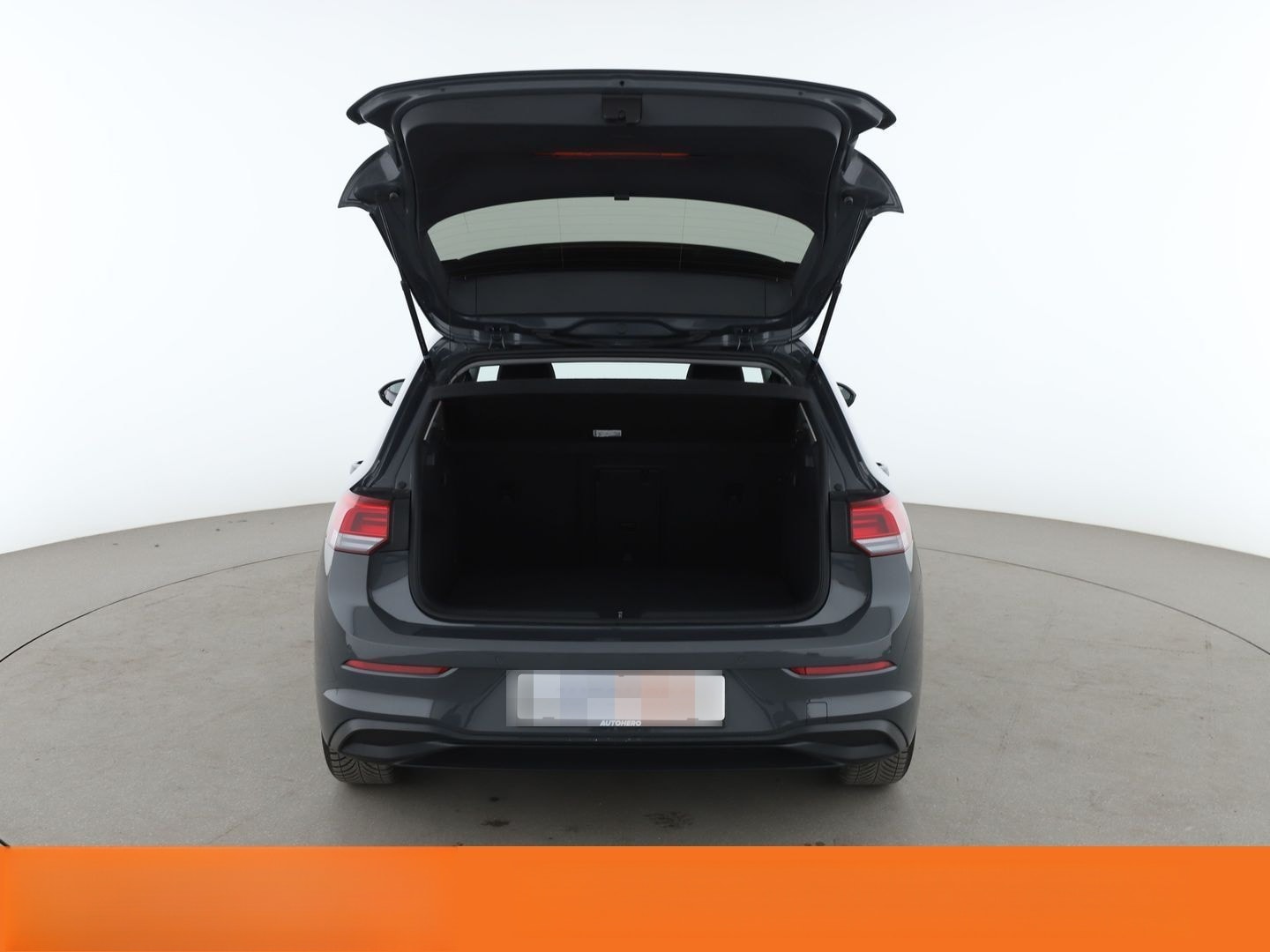 Volkswagen Golf VIII 1.5 TSI ACT Life*NAVI*ACC*PDC*SHZ*BT* foto 17