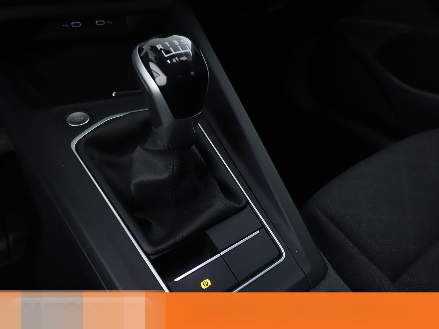 Volkswagen Golf VIII 1.5 TSI ACT Life*NAVI*ACC*PDC*SHZ*BT* foto 22