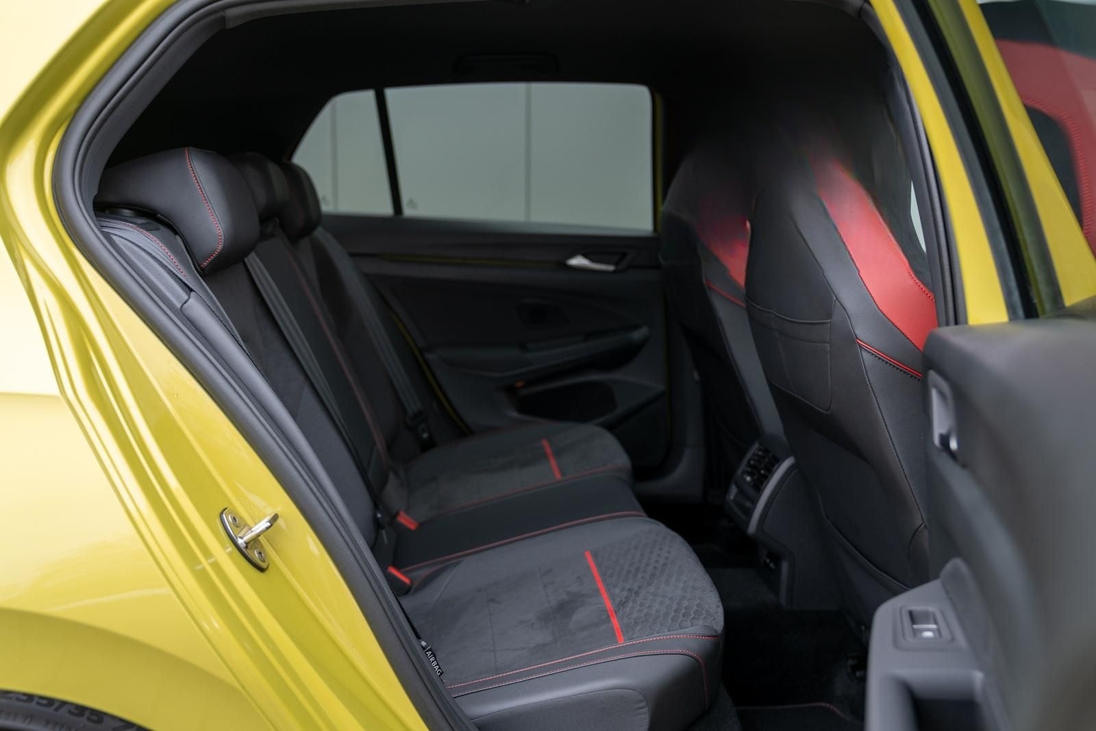 Volkswagen Golf GTI Clubsport 2.0TSI*MATRIX*NAVI*ACC*H&K* foto 13