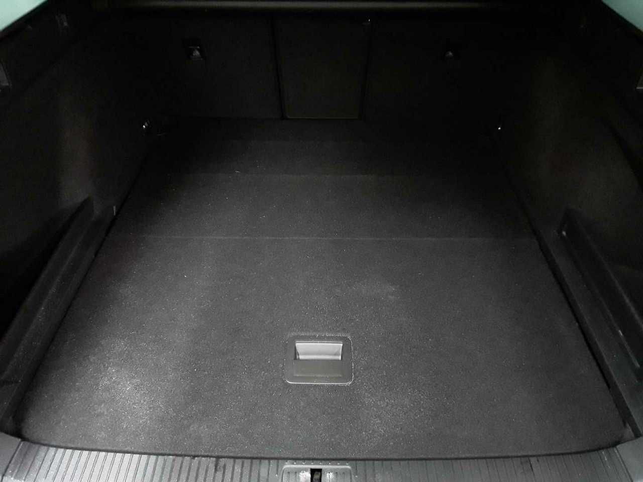 Volkswagen Passat Variant 2.0 TDI PANO AID AHK NAV foto 10