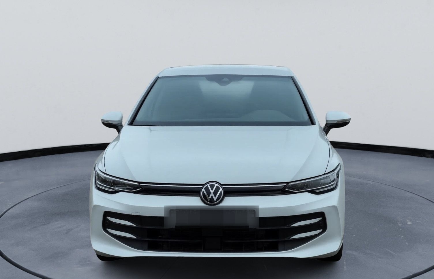 Volkswagen Golf VIII Lim. Life 1.5 TSI - NAVI - PDC- LED- foto 2