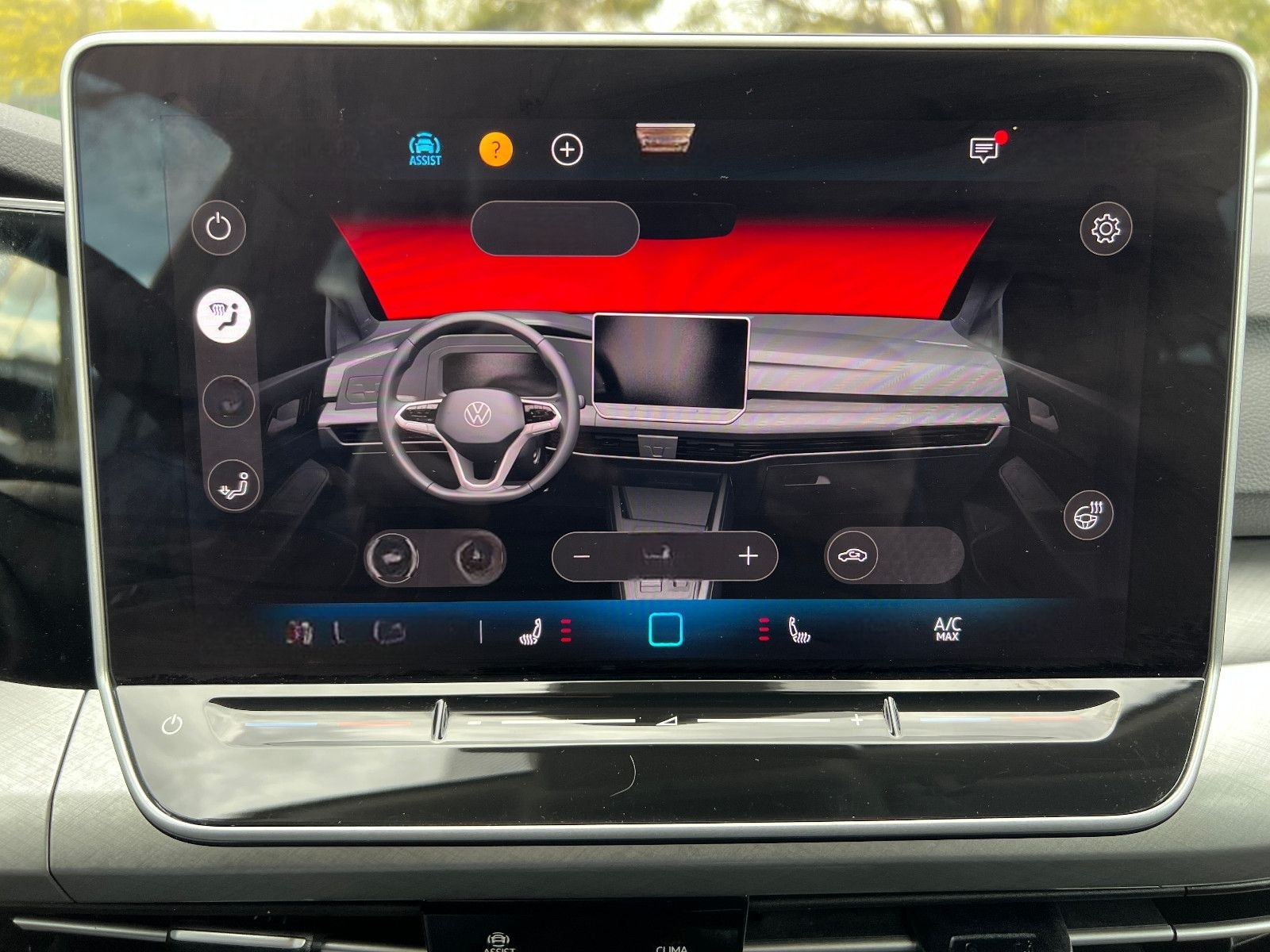 Volkswagen Golf VIII Lim. Life 1.5 TSI - NAVI - PDC- LED- foto 18