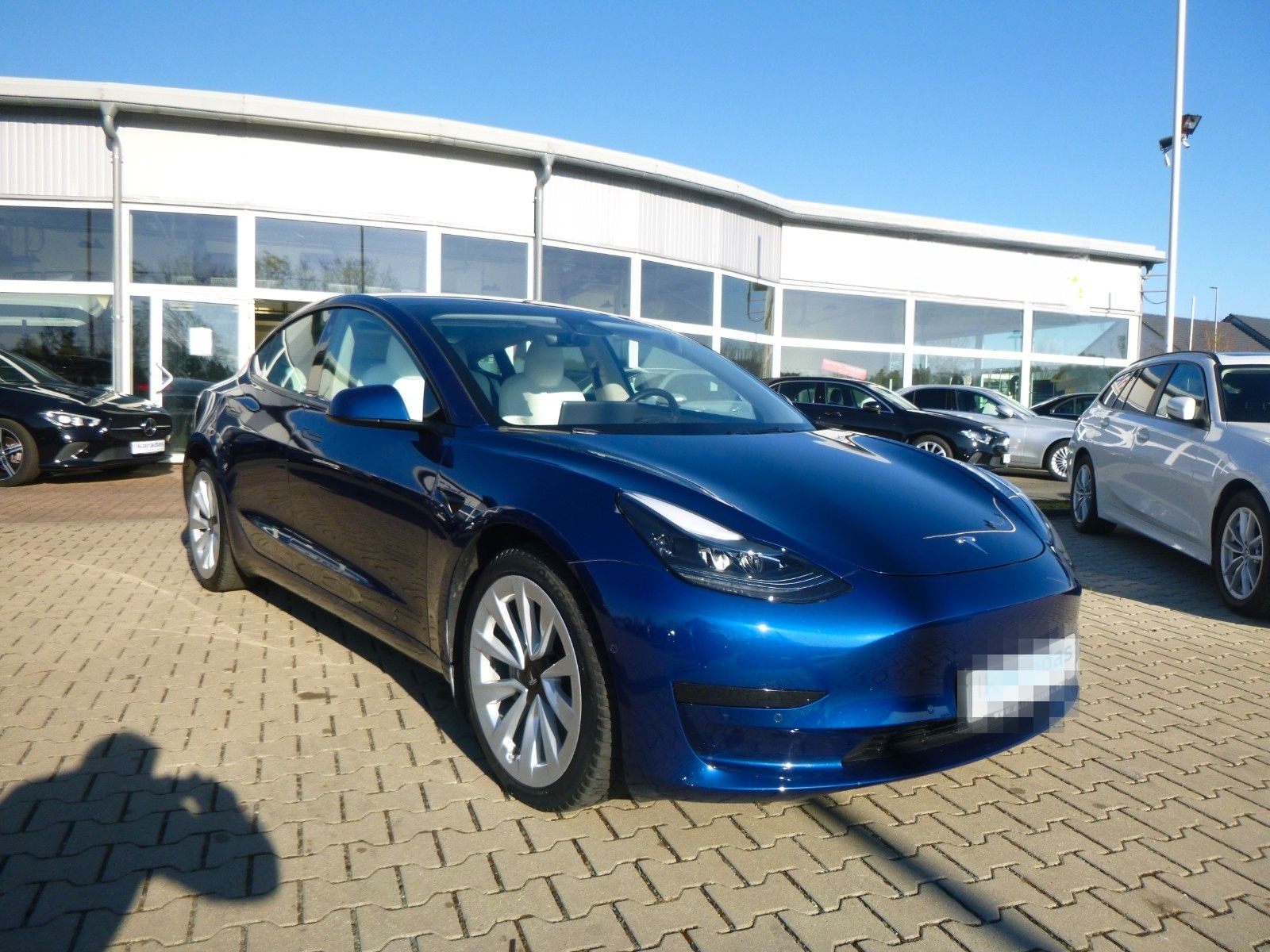 Tesla Model 3 Standard RWD >Wärmep/Autopilot/Glasdach< foto 9