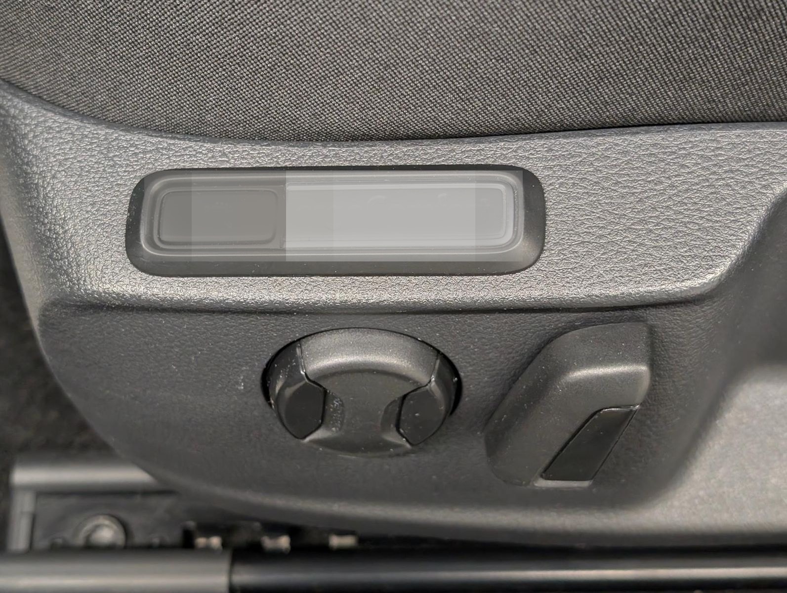 Volkswagen Passat Variant LED/Navi/Massage/AHK/SHZ/Kam/ACC foto 10