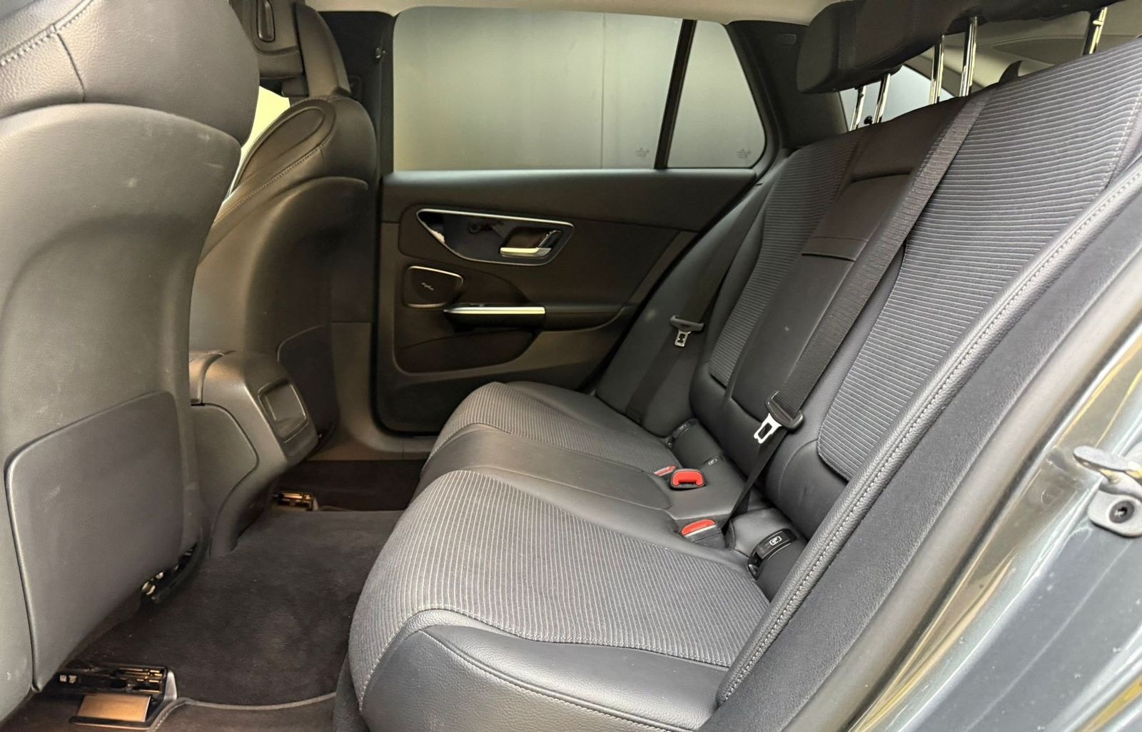 Mercedes-Benz C 200 d T 9G Avantg NIGHT+LEDER+LED+NAVI+SHZ+KAM foto 11