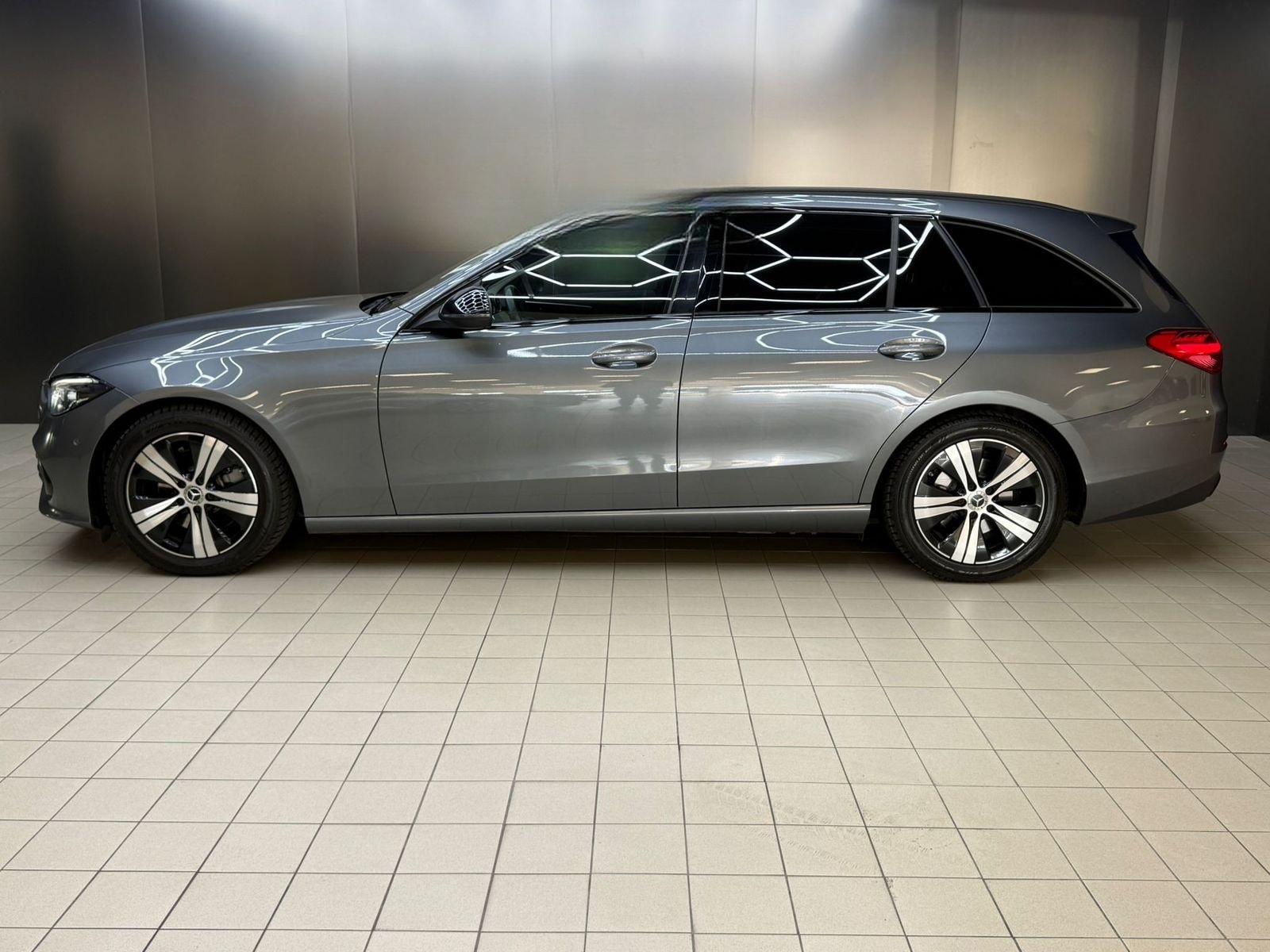 Mercedes-Benz C 200 d T 9G Avantg NIGHT+LEDER+LED+NAVI+SHZ+KAM foto 4