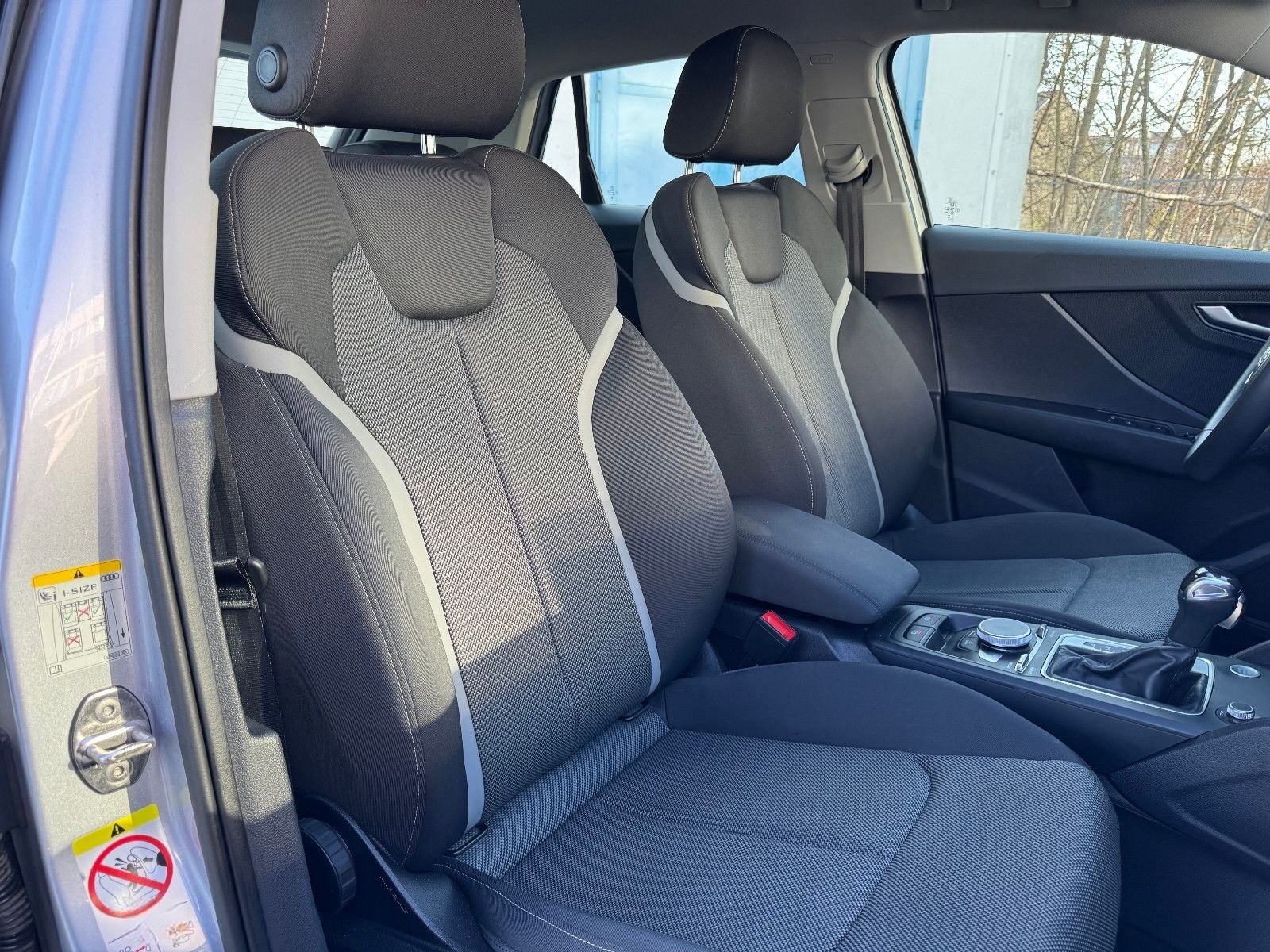 Audi Q2 35 TFSI advanced foto 17