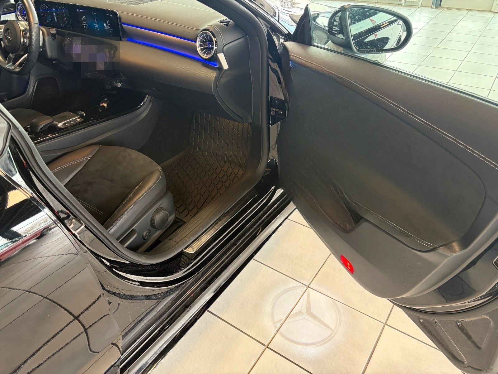 Mercedes-Benz CLA 180 SB Edition · AMG Line · Multibeam·Kamera foto 18