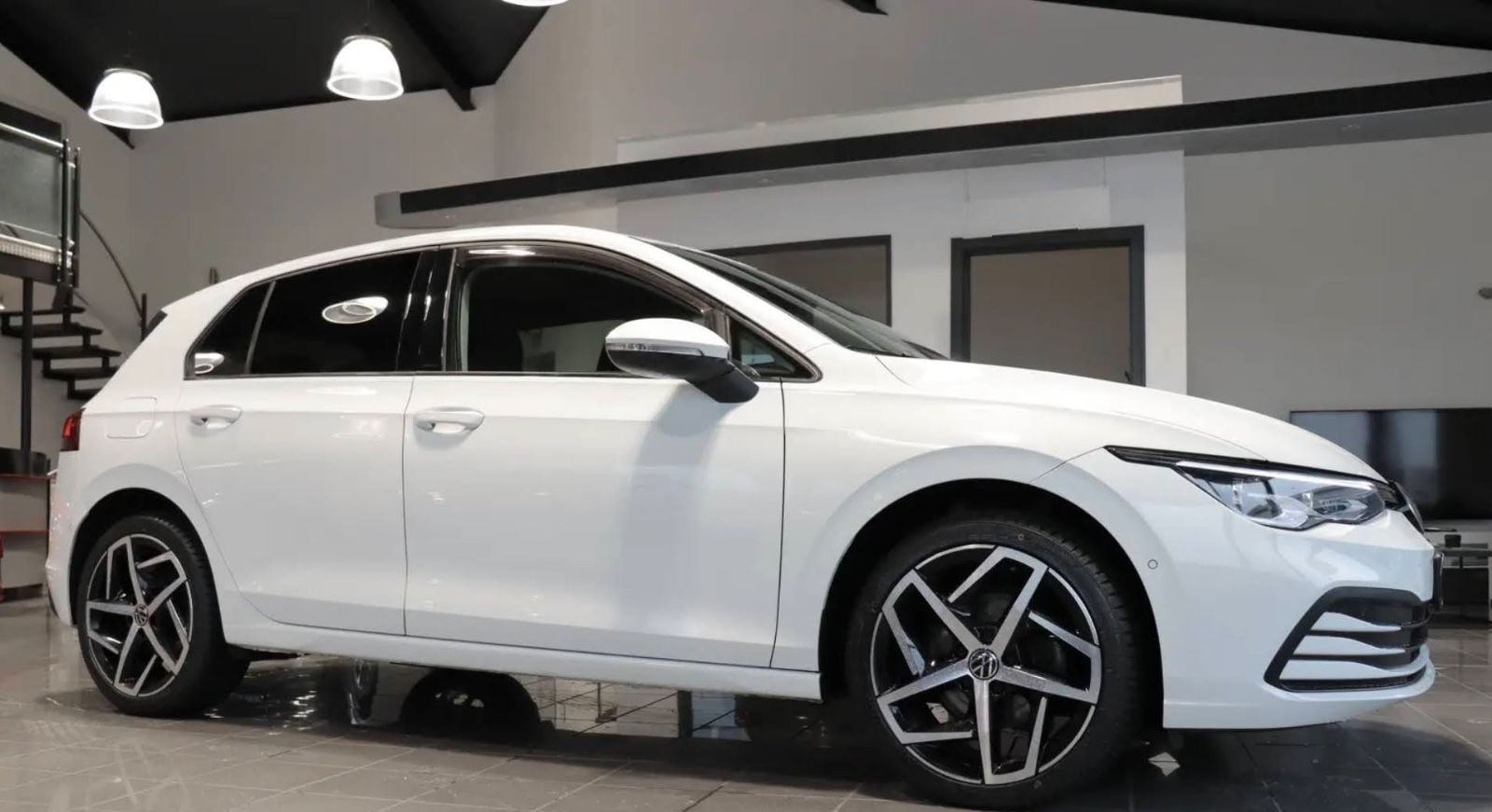 Volkswagen Golf VIII Lim. Life foto 5