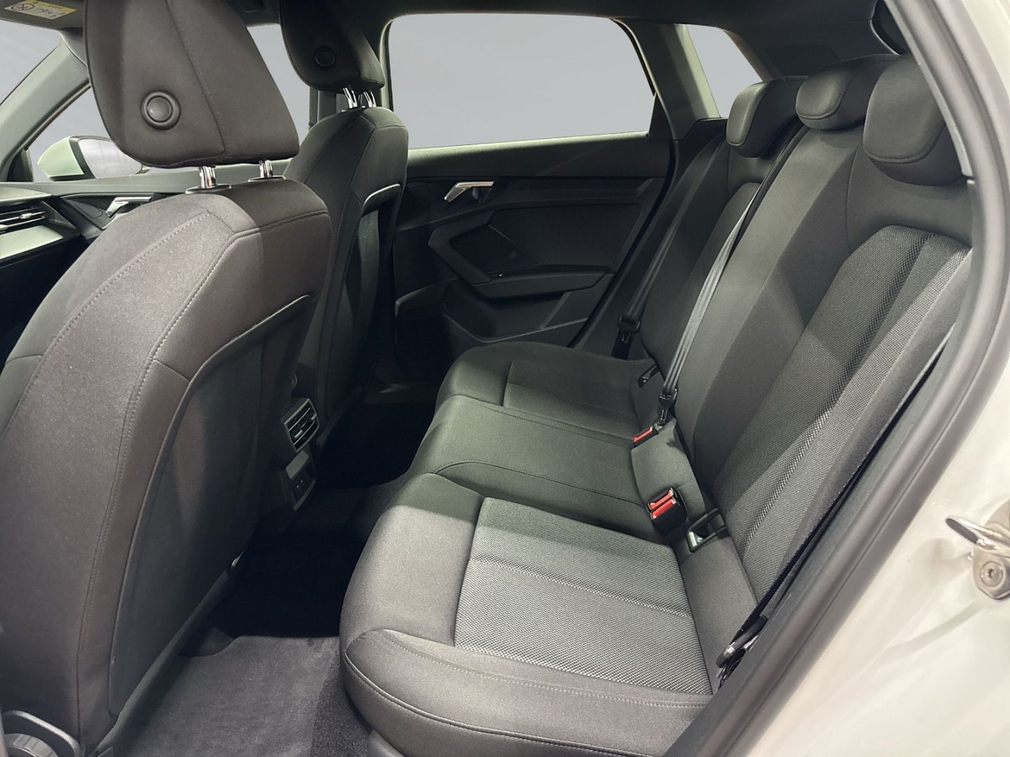 Audi A3 Sportback 40 TFSI e S tro Einparkh+Navi+Sitzh foto 11