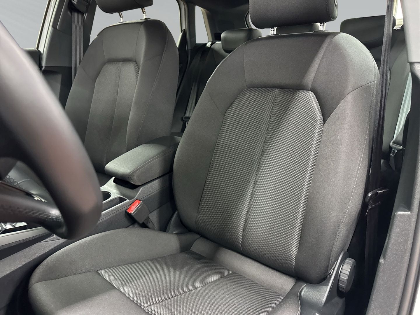 Audi A3 Sportback 40 TFSI e S tro Einparkh+Navi+Sitzh foto 9