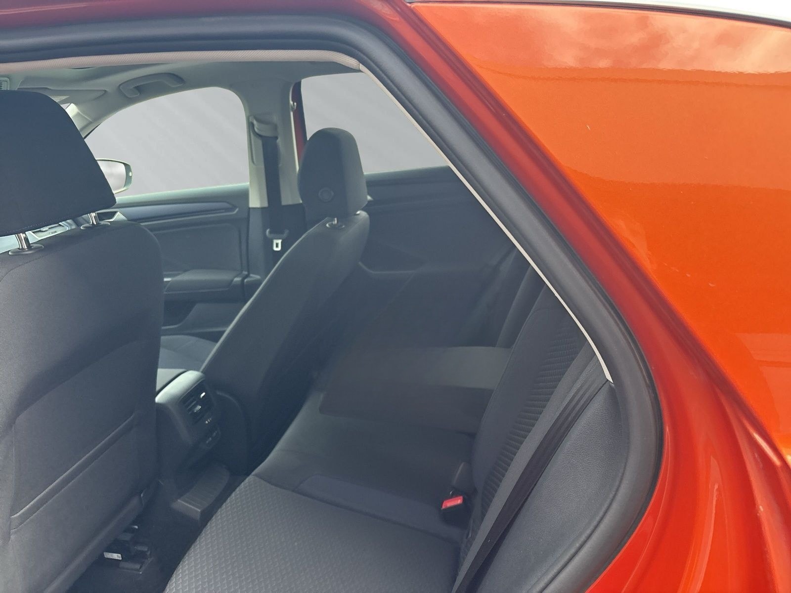 Volkswagen T-ROC United foto 11