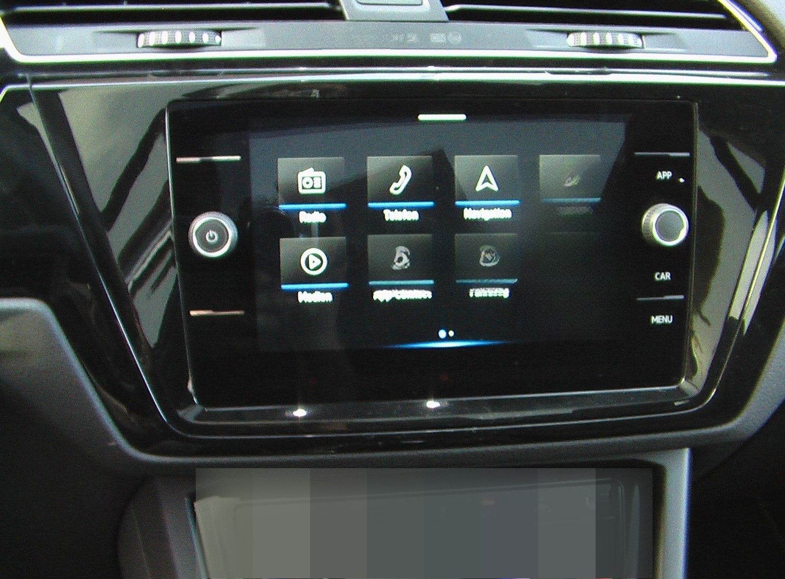 Volkswagen Touran Highline R-Line PANO*AHK*ERGO*FAMILY*7-SI foto 9