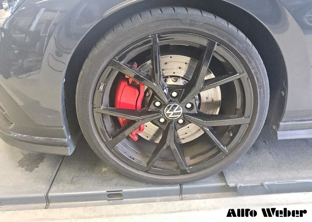 Volkswagen Golf GTI Clubsport Navi HarmanKardon LED Digital foto 4