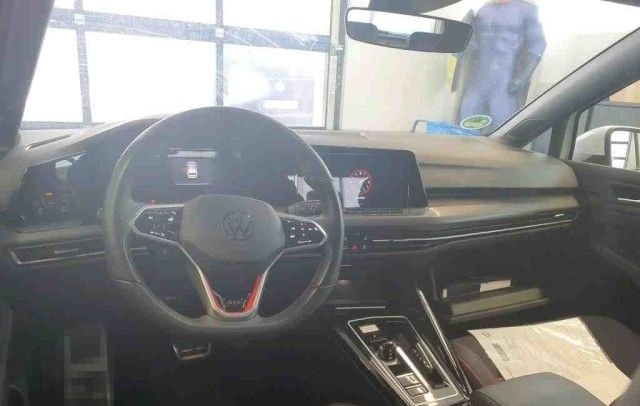 Volkswagen Golf VIII Lim. GTI Clubsport 2.0 TSI DSG CARPLAY foto 12