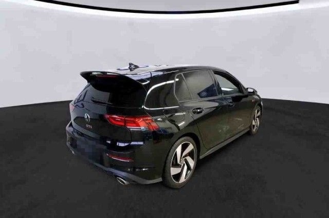 Volkswagen Golf VIII Lim. GTI Clubsport 2.0 TSI DSG SHZ+CP foto 2