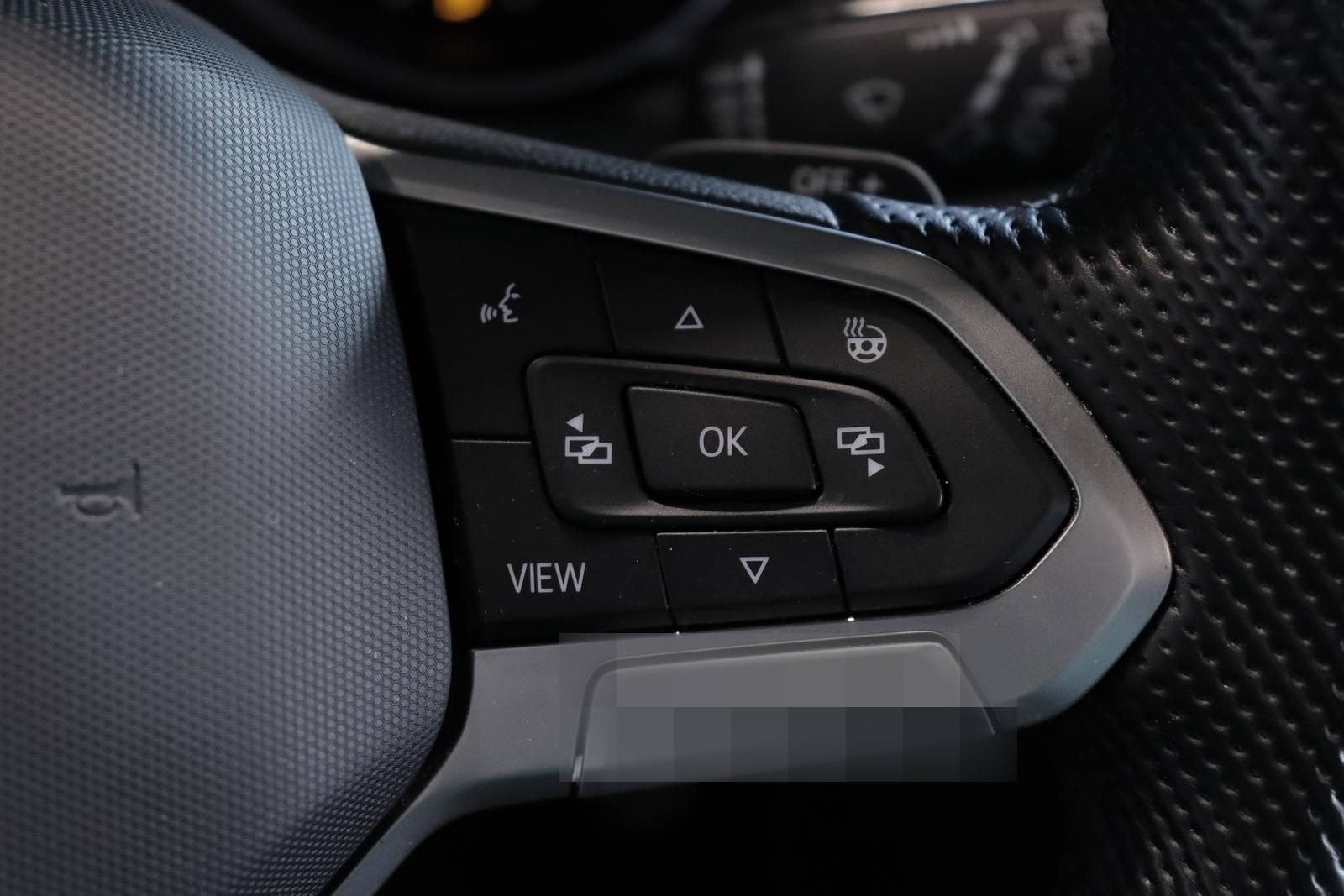 Volkswagen Passat Variant 2.0 TDI Business*R-LINE*PANO*AHK* foto 16