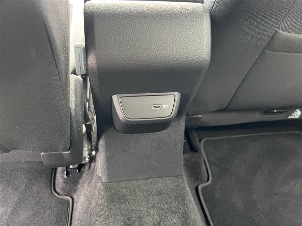 Volkswagen Polo Style 1.0 TSI DSG Navi beats-Sound IQ.Drive foto 23