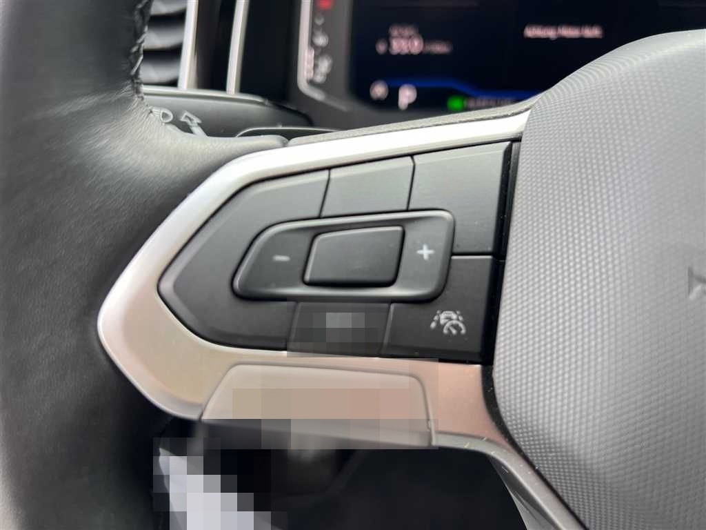 Volkswagen Polo Style 1.0 TSI DSG Navi beats-Sound IQ.Drive foto 24