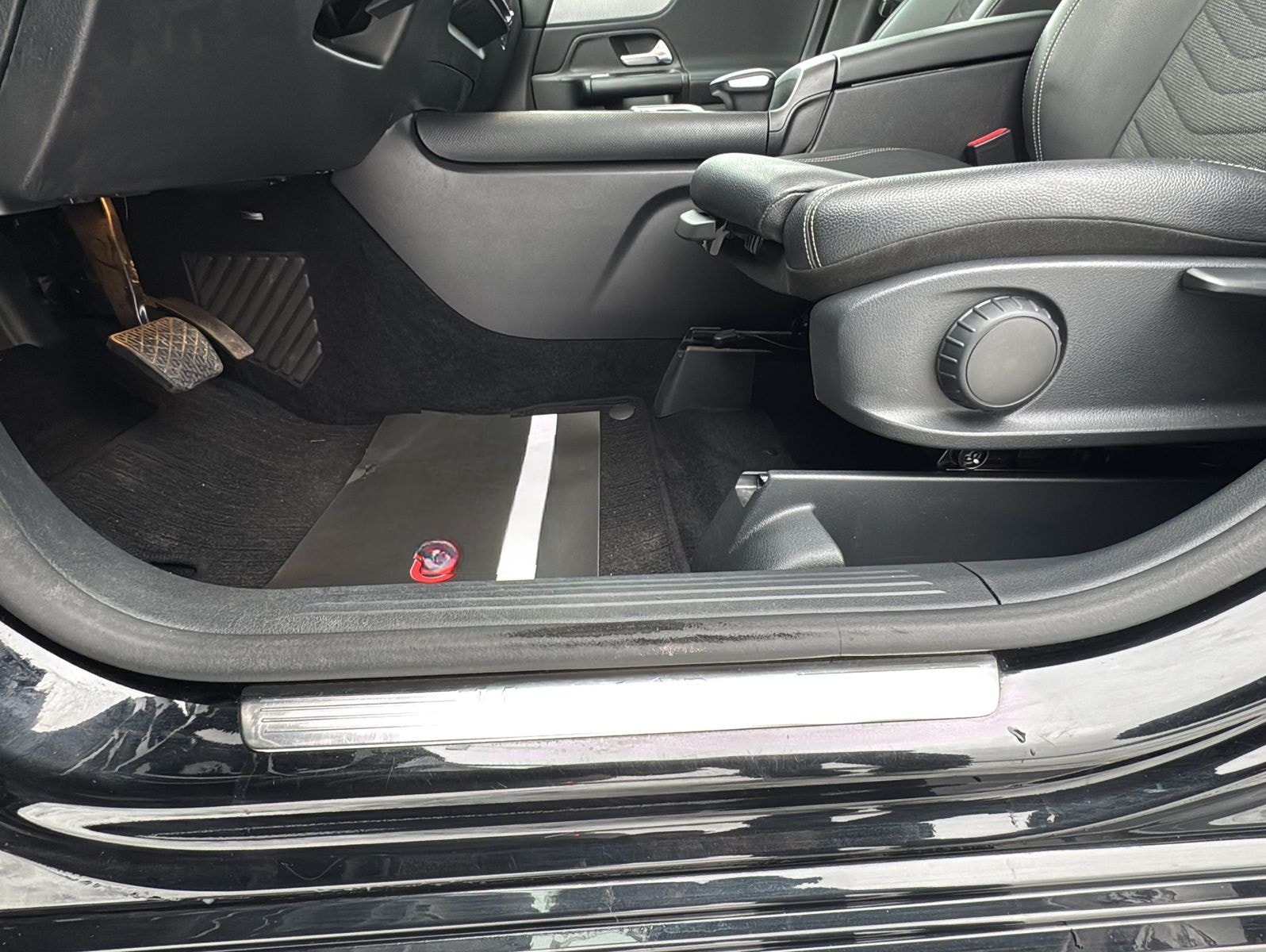 Mercedes-Benz B 180 AHK Schwenkbar*LED*MBUX foto 23