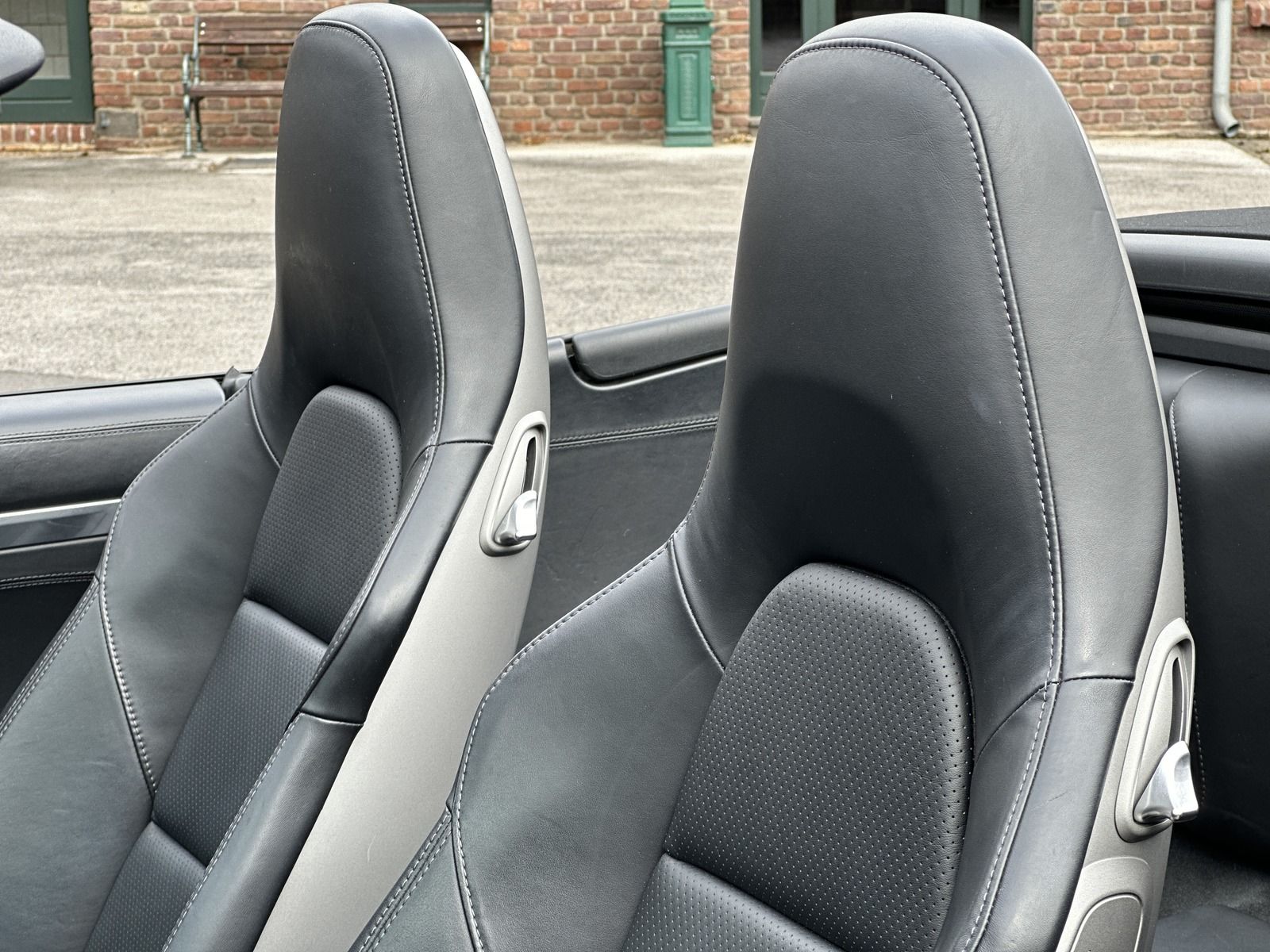 Porsche 991 911 Carrera 4 Cabriolet PDK*SPORTABGAS*BOSE* foto 2