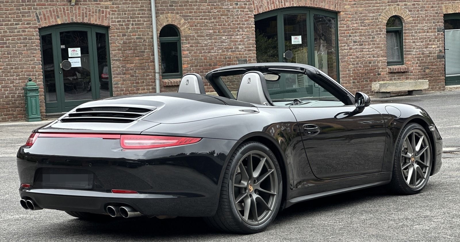 Porsche 991 911 Carrera 4 Cabriolet PDK*SPORTABGAS*BOSE* foto 22