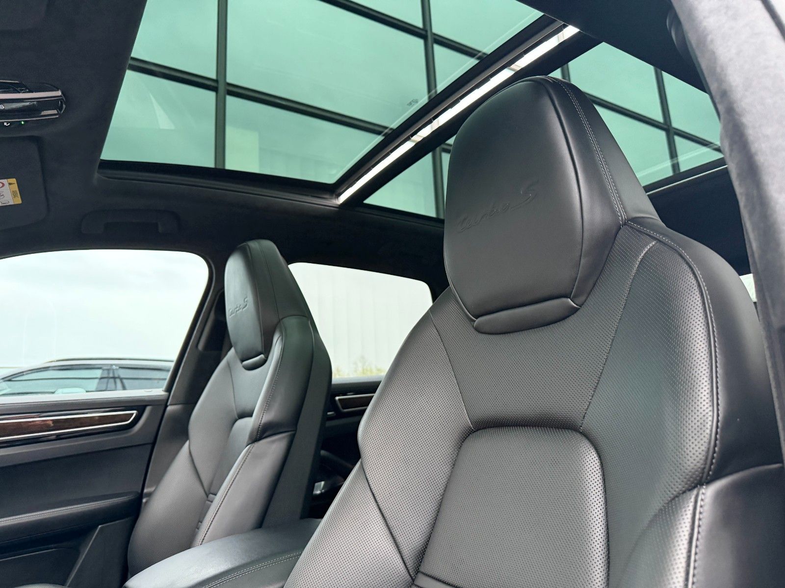 Porsche Cayenne Turbo S E-Hybrid Approved Chrono foto 20