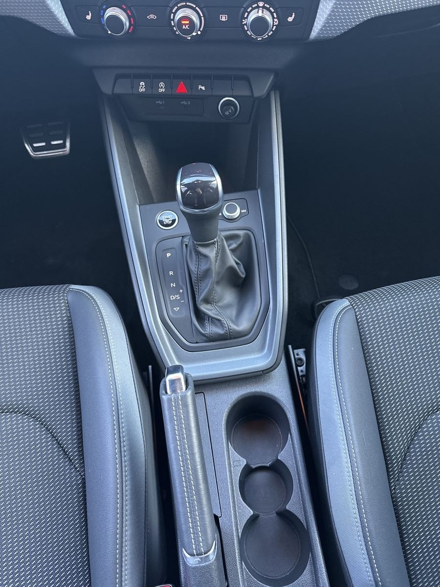 Audi A1 30 TFSI City Carver S-Line NAV+LED+V-COCKPIT foto 12