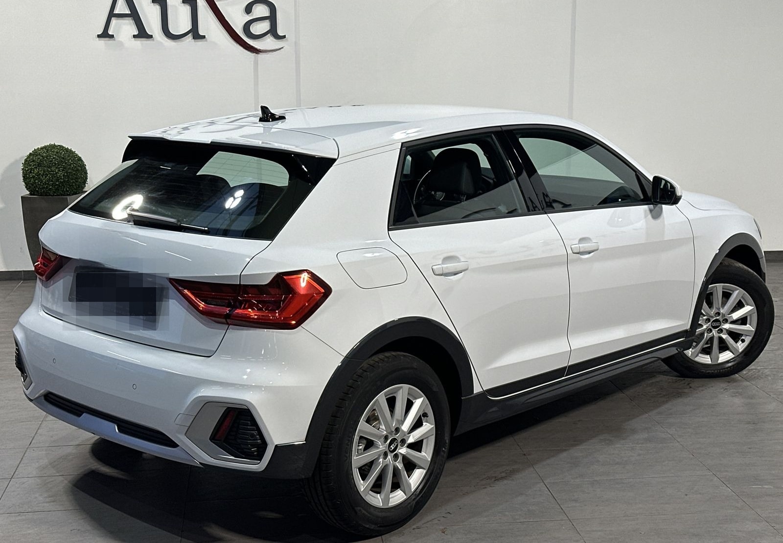 Audi A1 30 TFSI City Carver S-Line NAV+LED+V-COCKPIT foto 5