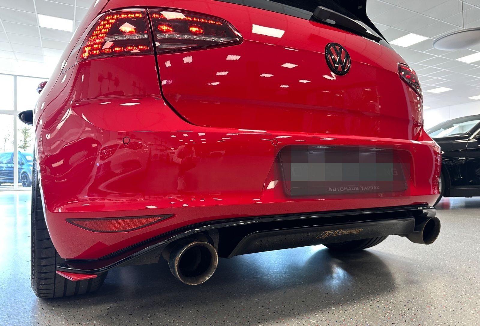 Volkswagen Golf VII GTI Clubsport|1HD|APR 346PS|H&R|BullX foto 17