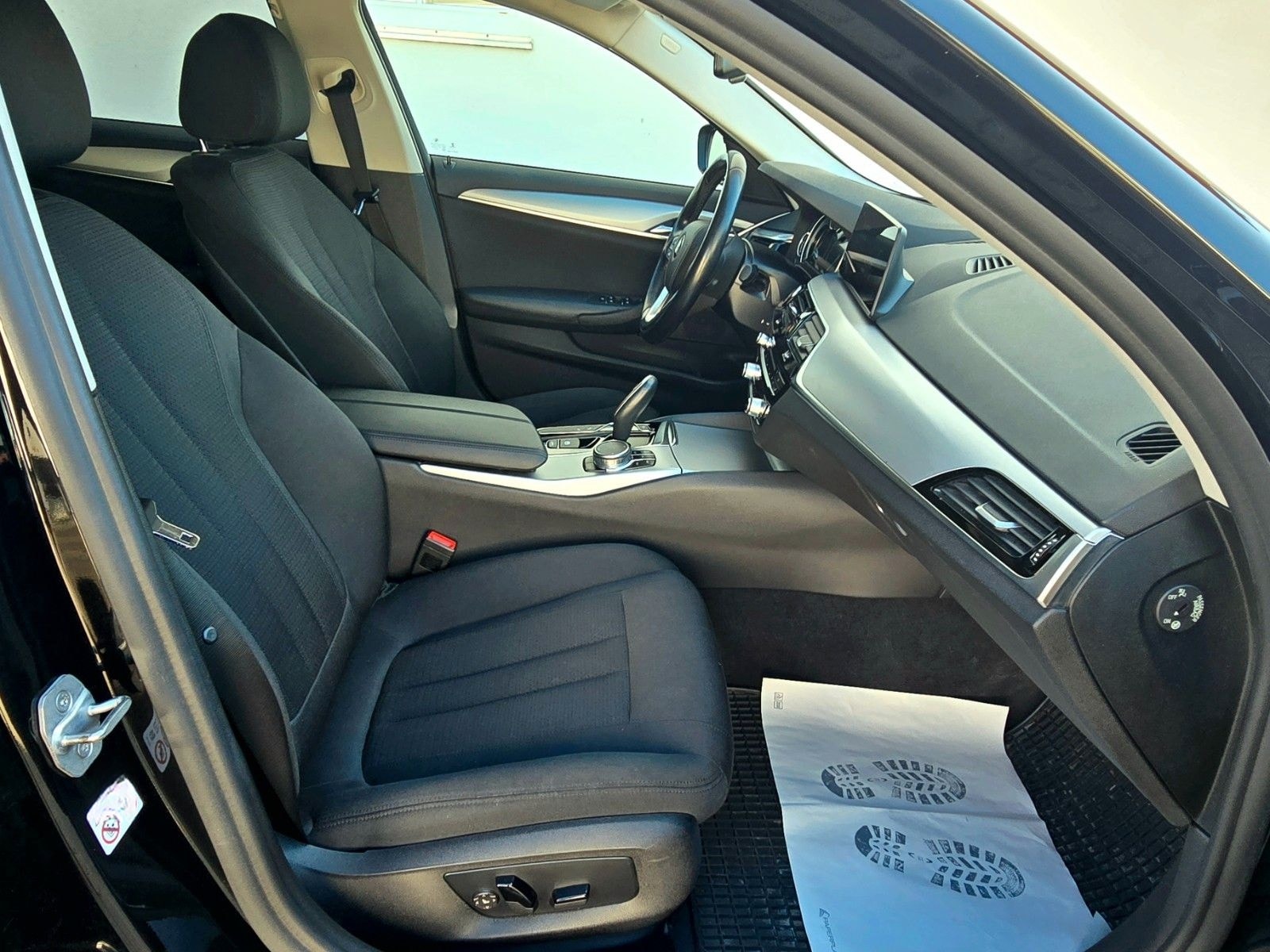 BMW 520 X-drive Touring 520 d xDrive foto 15