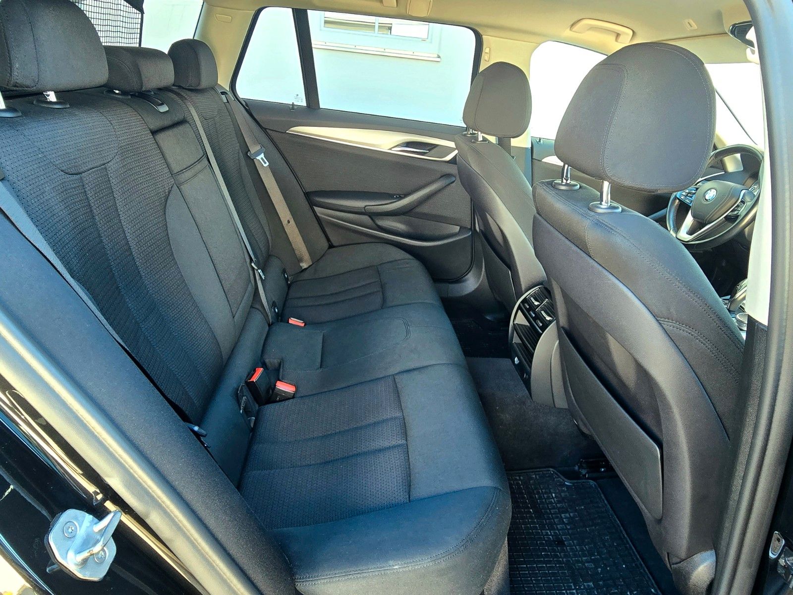 BMW 520 X-drive Touring 520 d xDrive foto 16