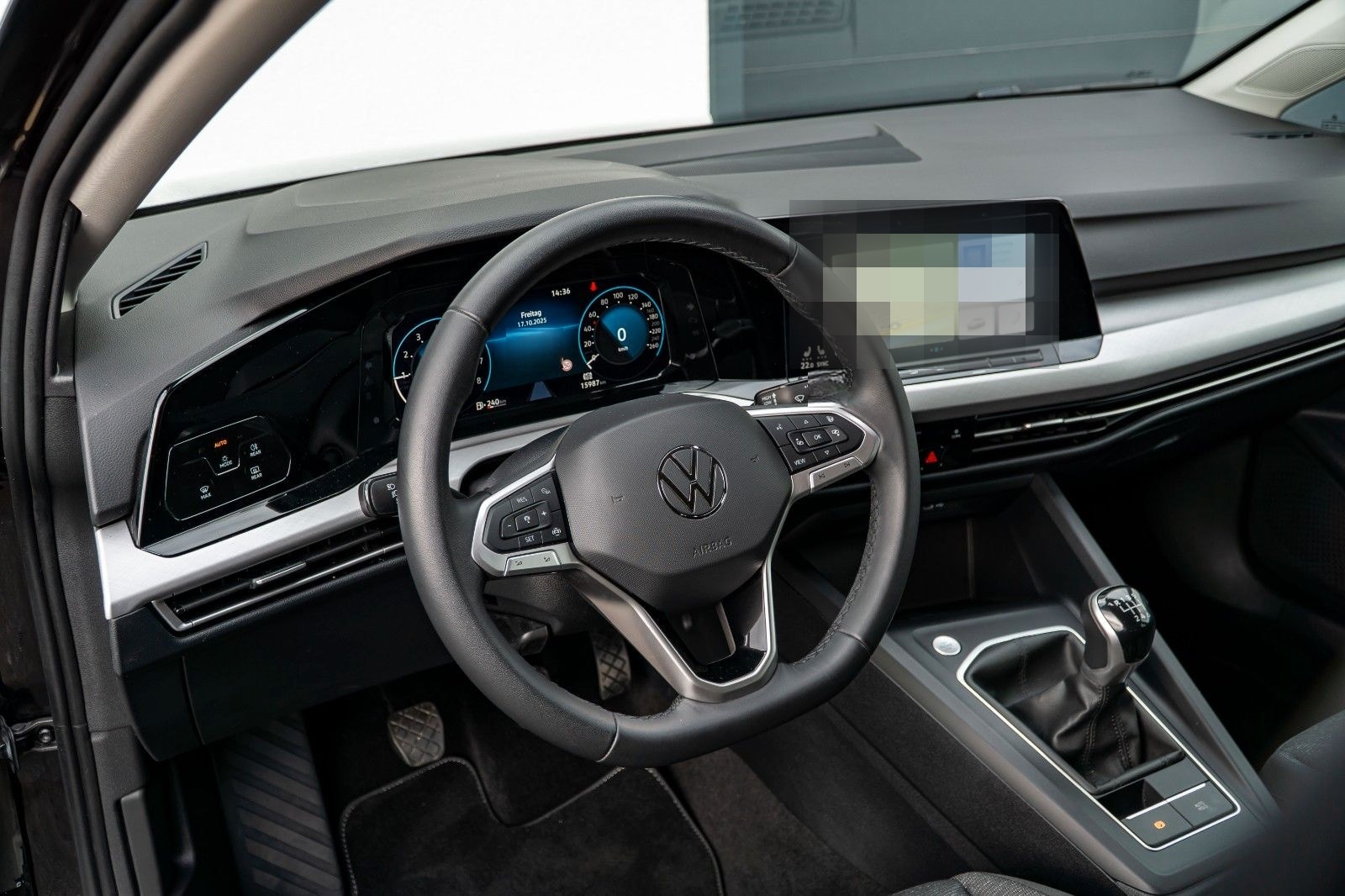 Volkswagen Golf VIII - 1.0Tsi/6gang/Kamera/Virtual/Led/Navi foto 8