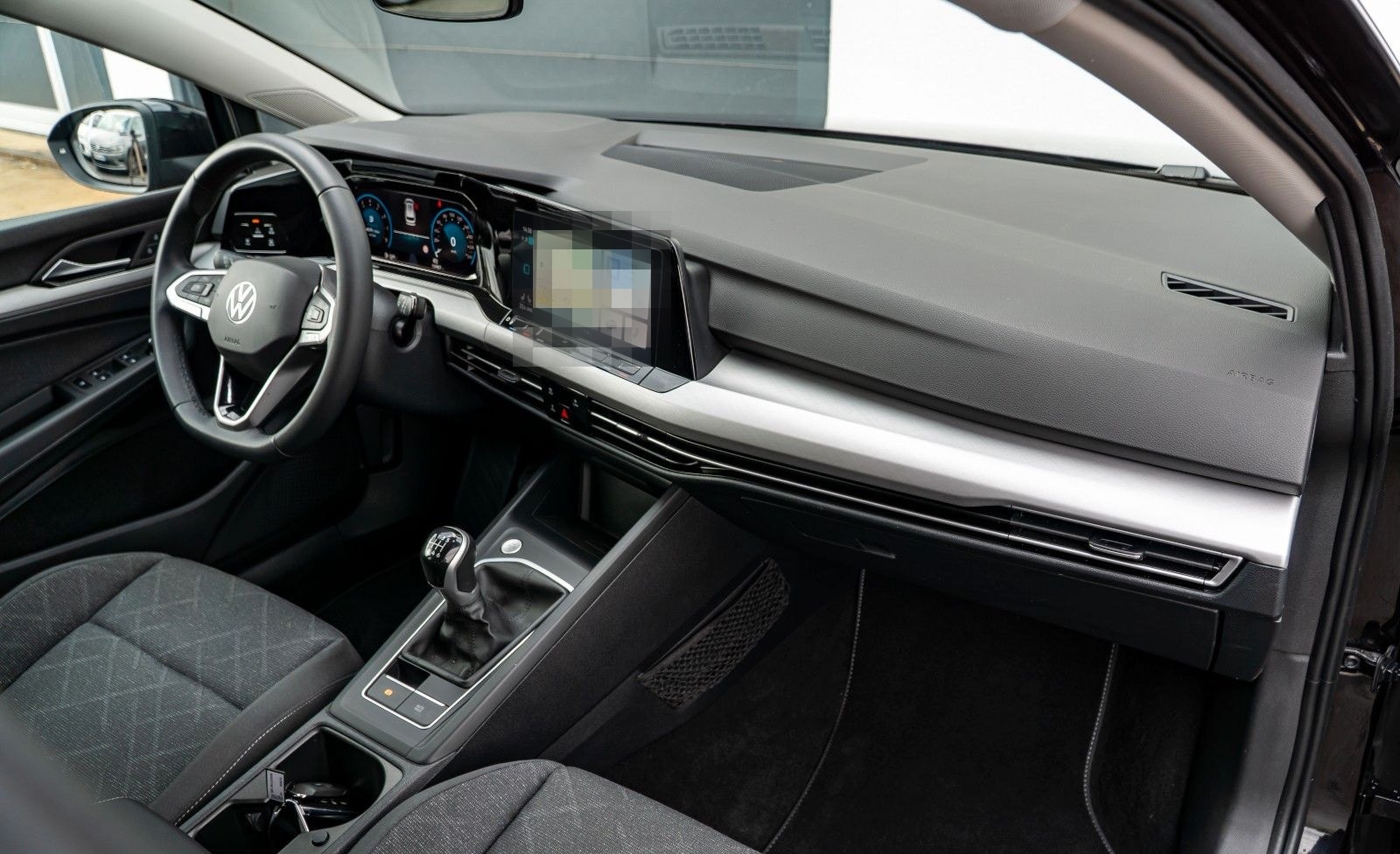 Volkswagen Golf VIII - 1.0Tsi/6gang/Kamera/Virtual/Led/Navi foto 10