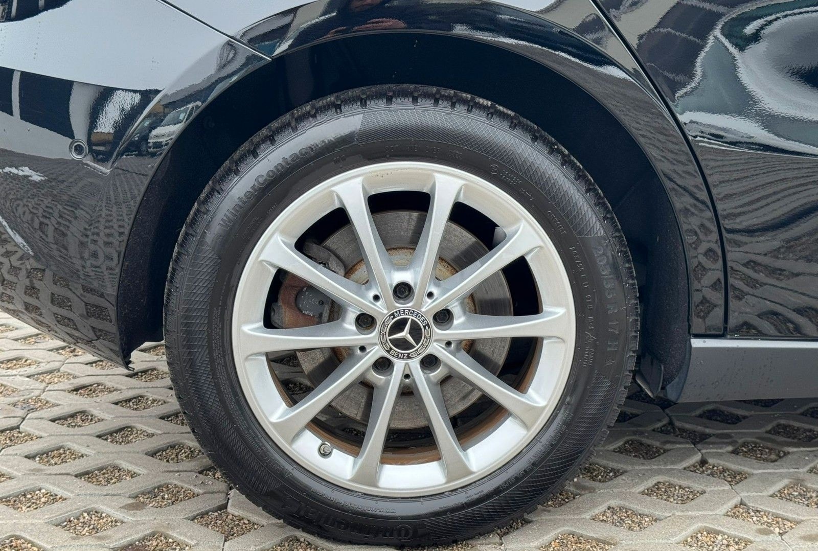 Mercedes-Benz A 250 e foto 13