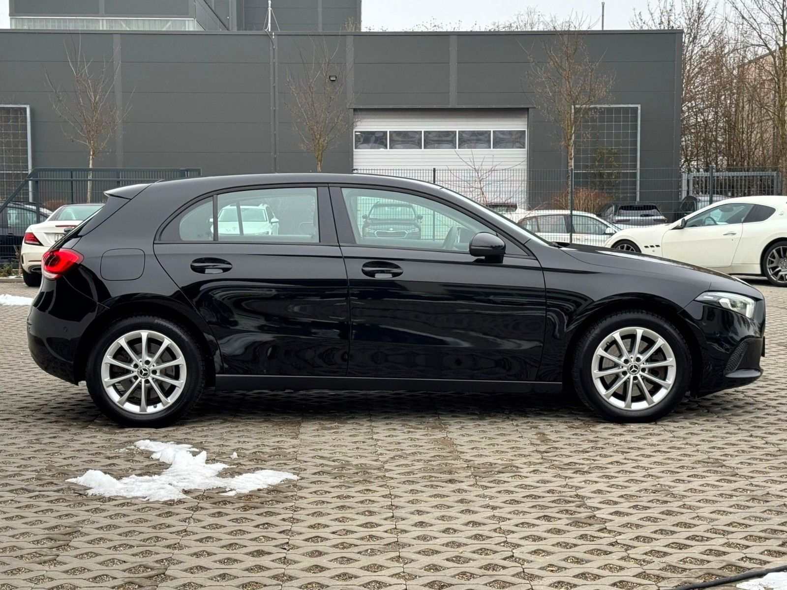 Mercedes-Benz A 250 e foto 4