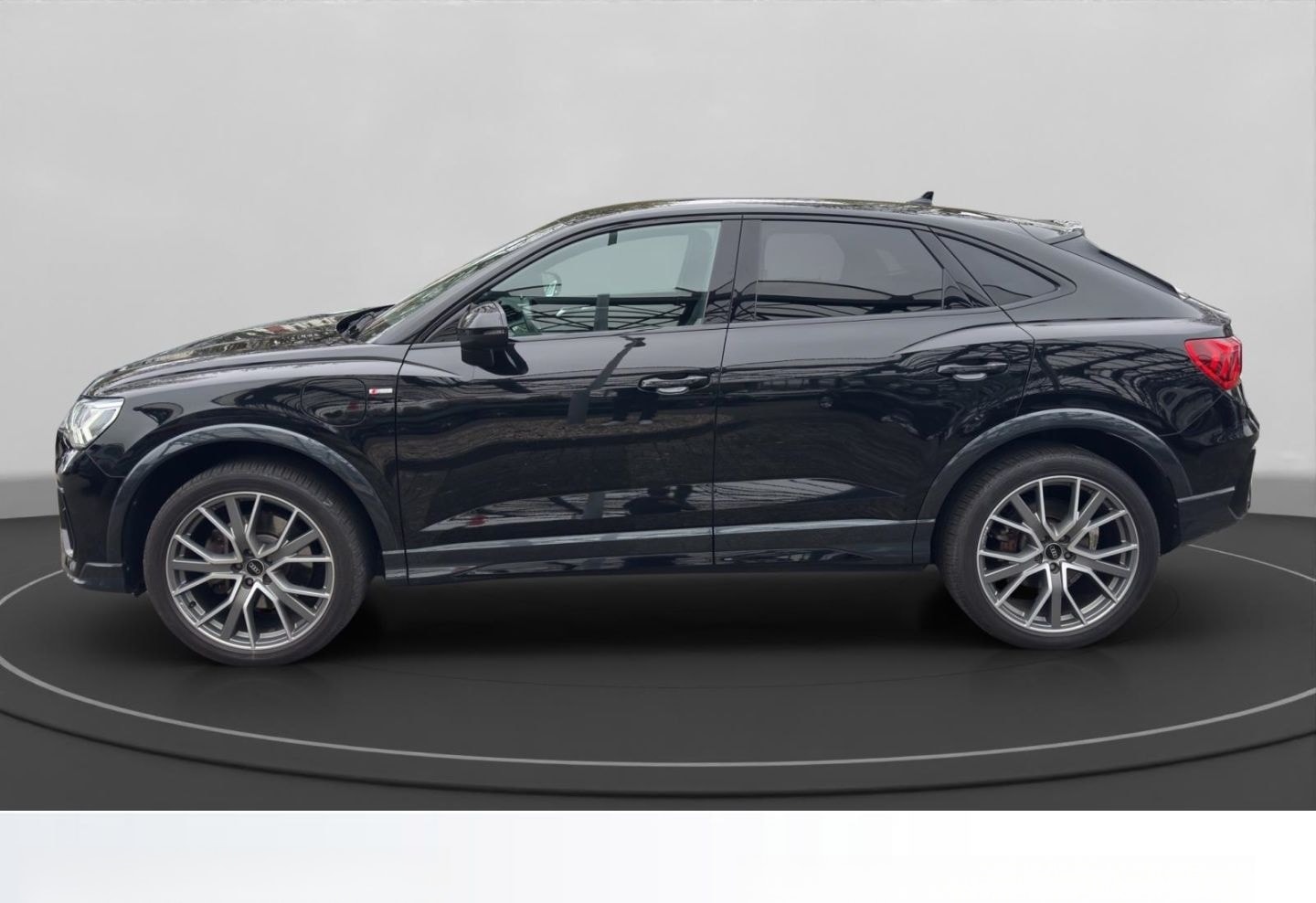 Audi Q3 Sportback 45 TFSI e S line DSG AHK  Navi Soun foto 3