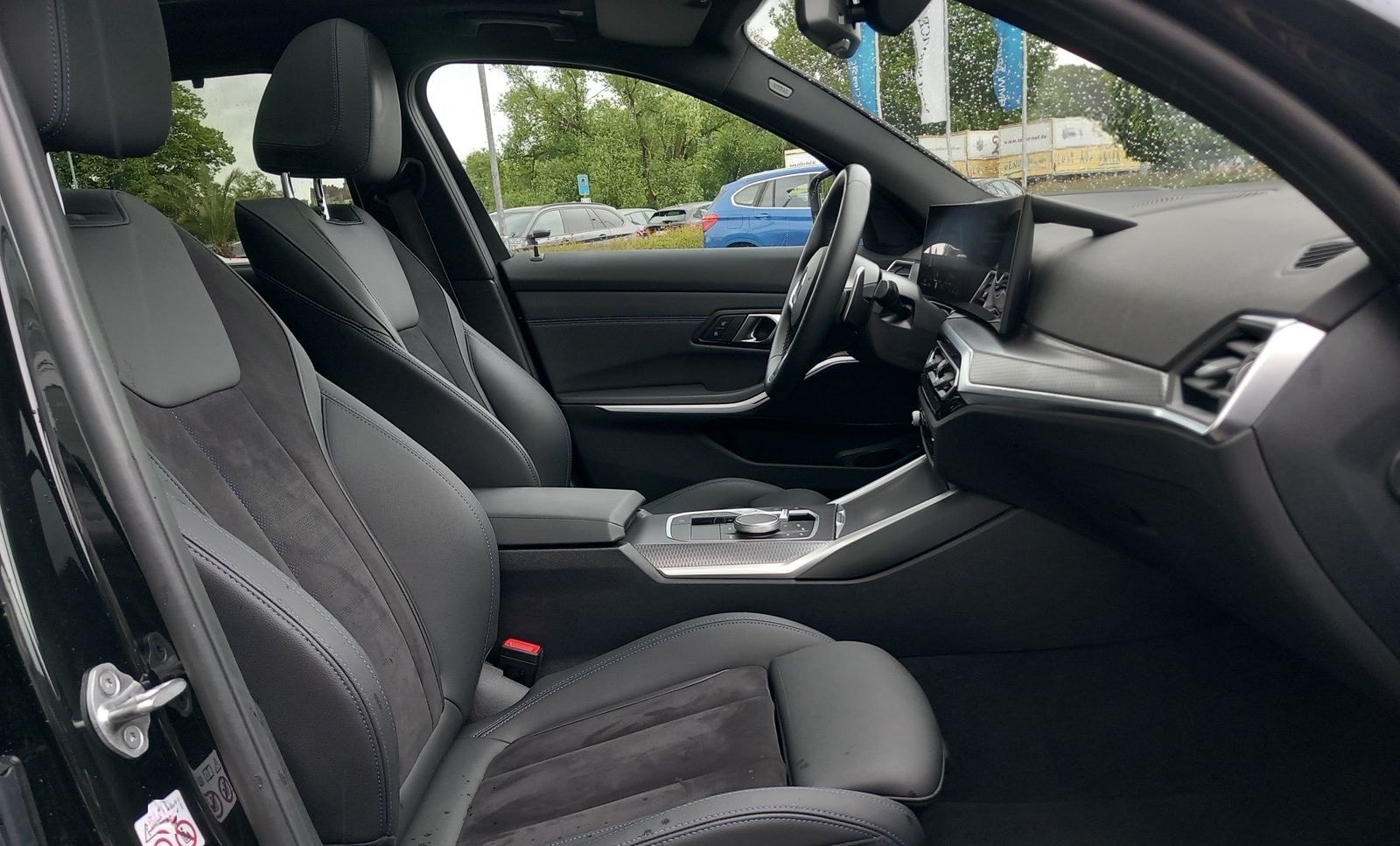 BMW 320d Touring Aut MSport AHK Panorama LED DriveAs foto 14