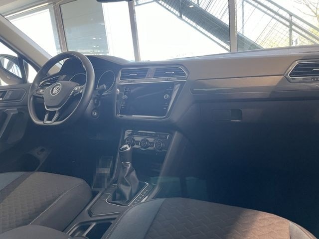 Volkswagen Tiguan 1.5 TSI IQ.DRIVE +AHK+LED+HEAD UP foto 8