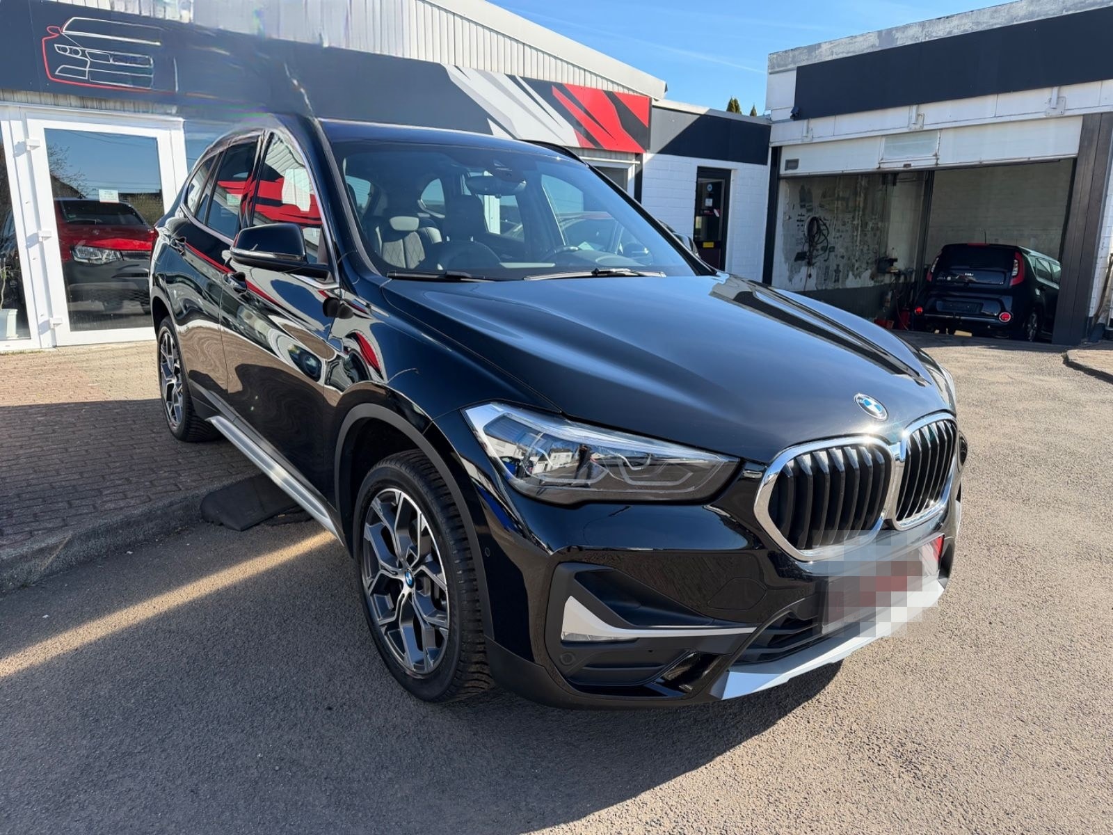 BMW X1 sDrive 18 d xLine foto 1