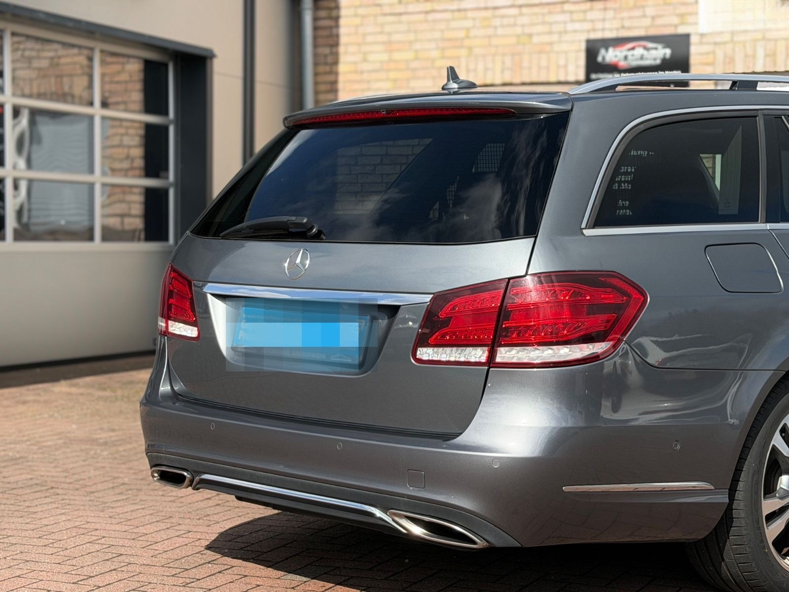 Mercedes-Benz E -Klasse 250 T-Modell*NAVI*ACC*SHZ*LED*360°-K foto 11