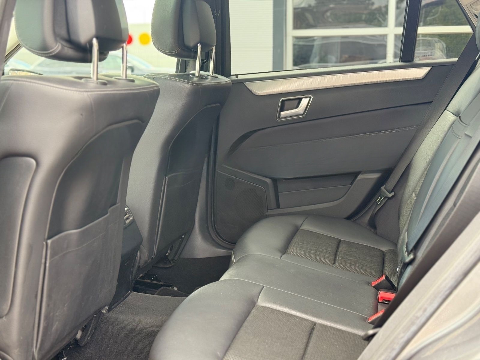 Mercedes-Benz E -Klasse 250 T-Modell*NAVI*ACC*SHZ*LED*360°-K foto 15