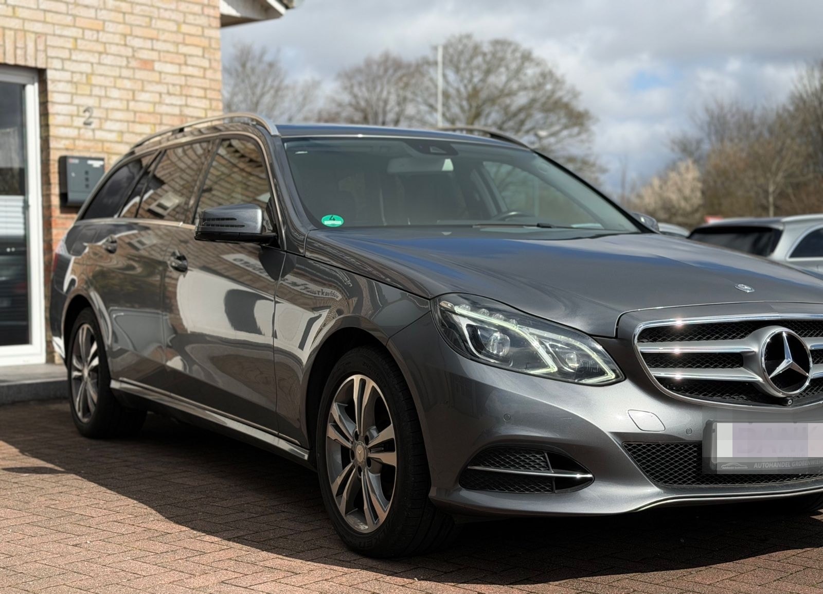 Mercedes-Benz E -Klasse 250 T-Modell*NAVI*ACC*SHZ*LED*360°-K foto 7